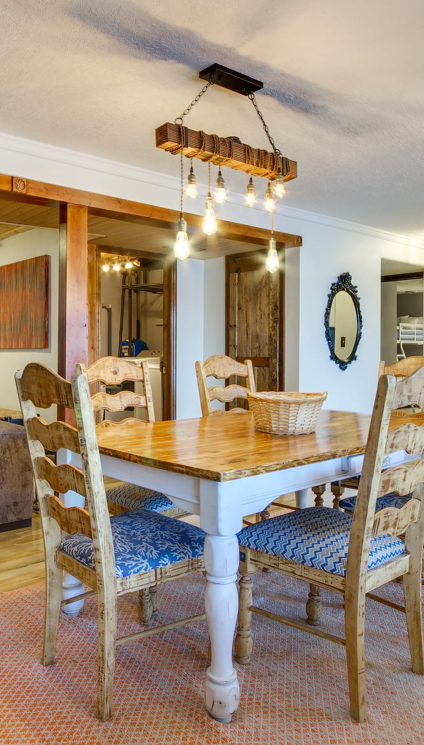 Hot Tub & Dock! Group Getaway in Lake Ozark