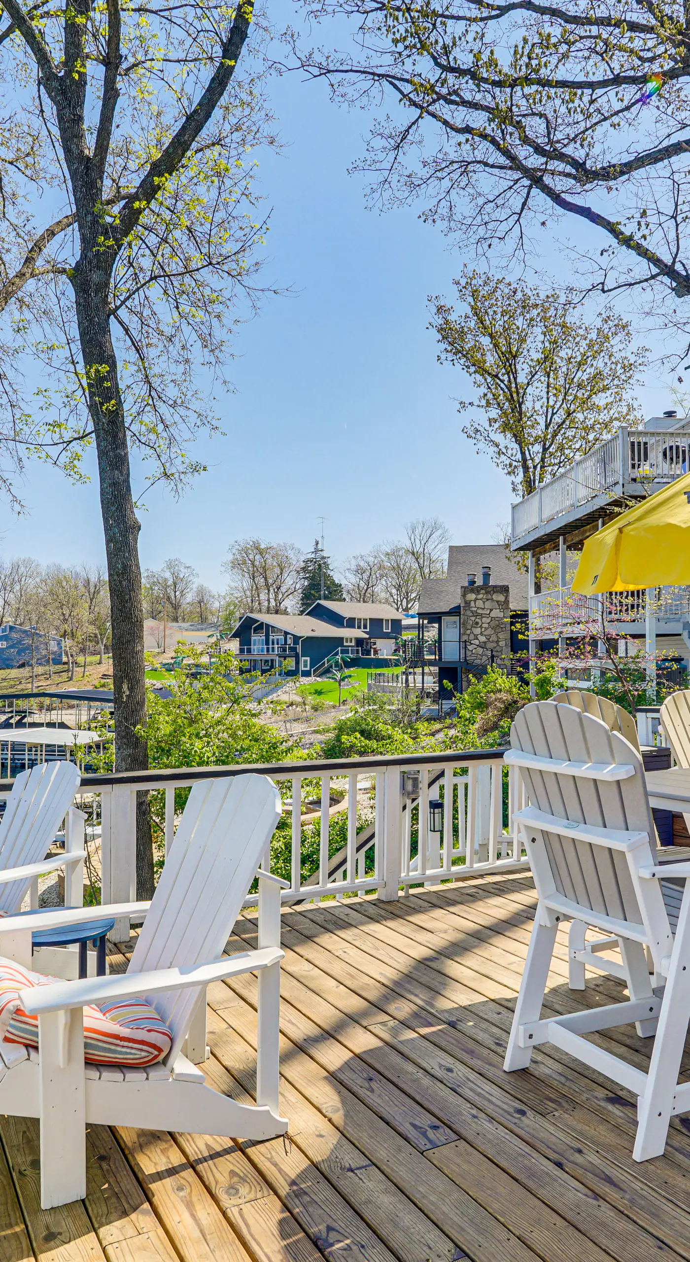'Bittersweet Lakefront Retreat' w/ Hot Tub & Dock!