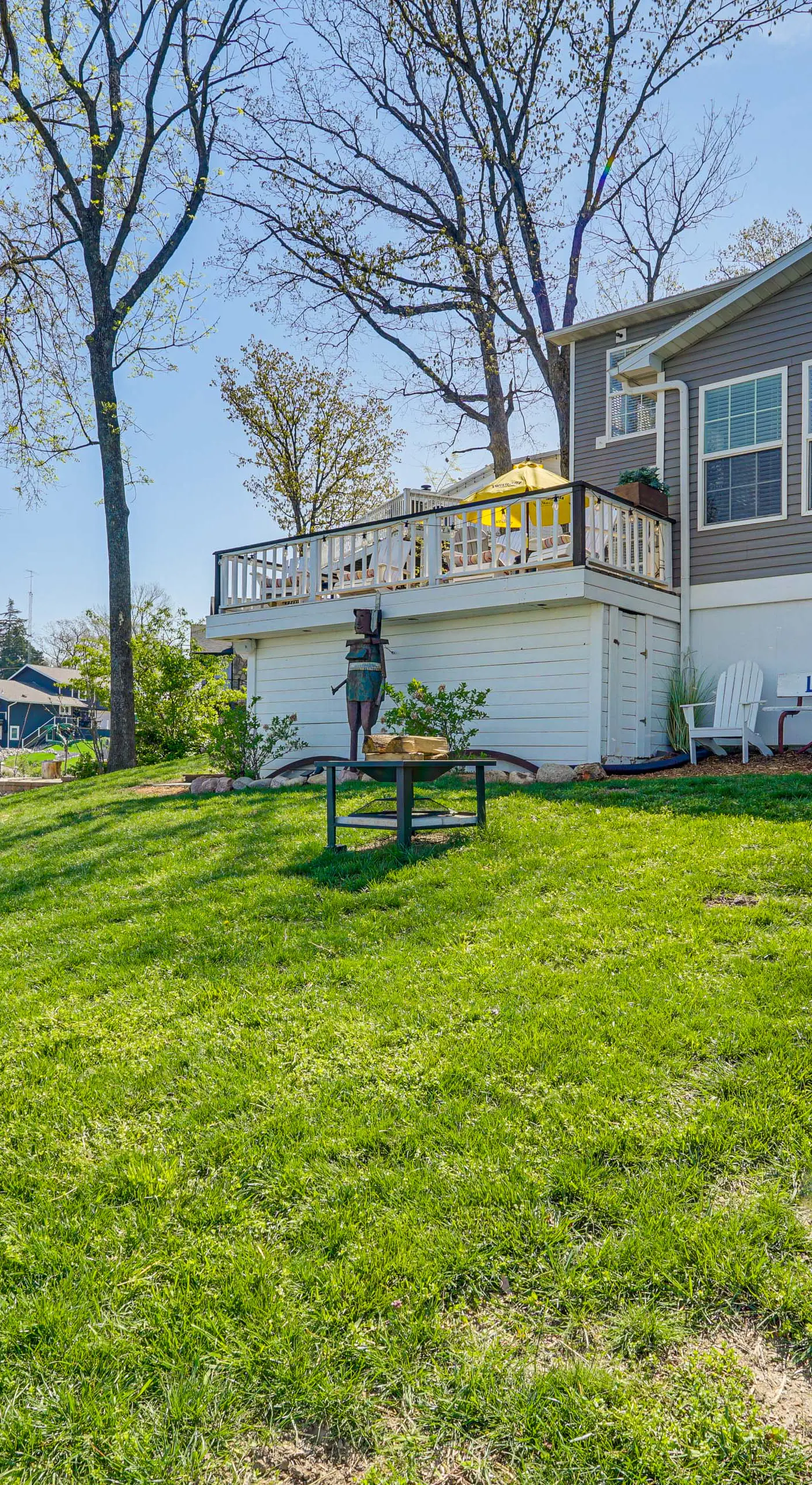 'Bittersweet Lakefront Retreat' w/ Hot Tub & Dock!