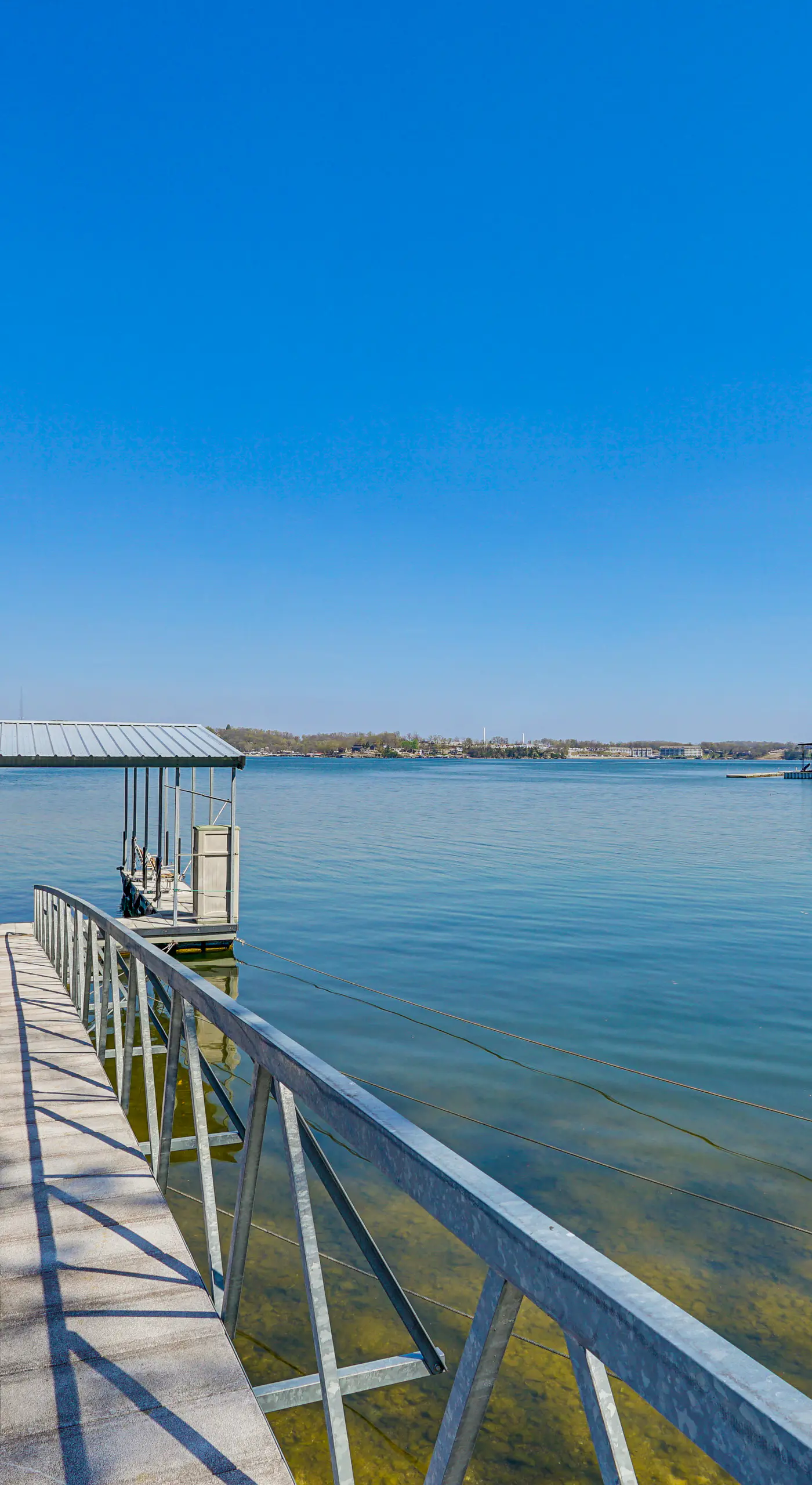'Bittersweet Lakefront Retreat' w/ Hot Tub & Dock!