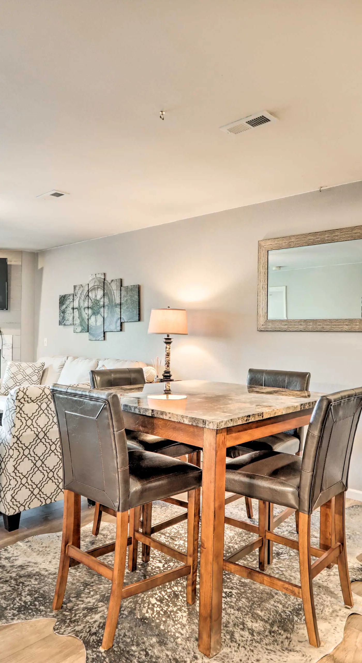 Beach & Pool Access: Lake of the Ozarks Condo!
