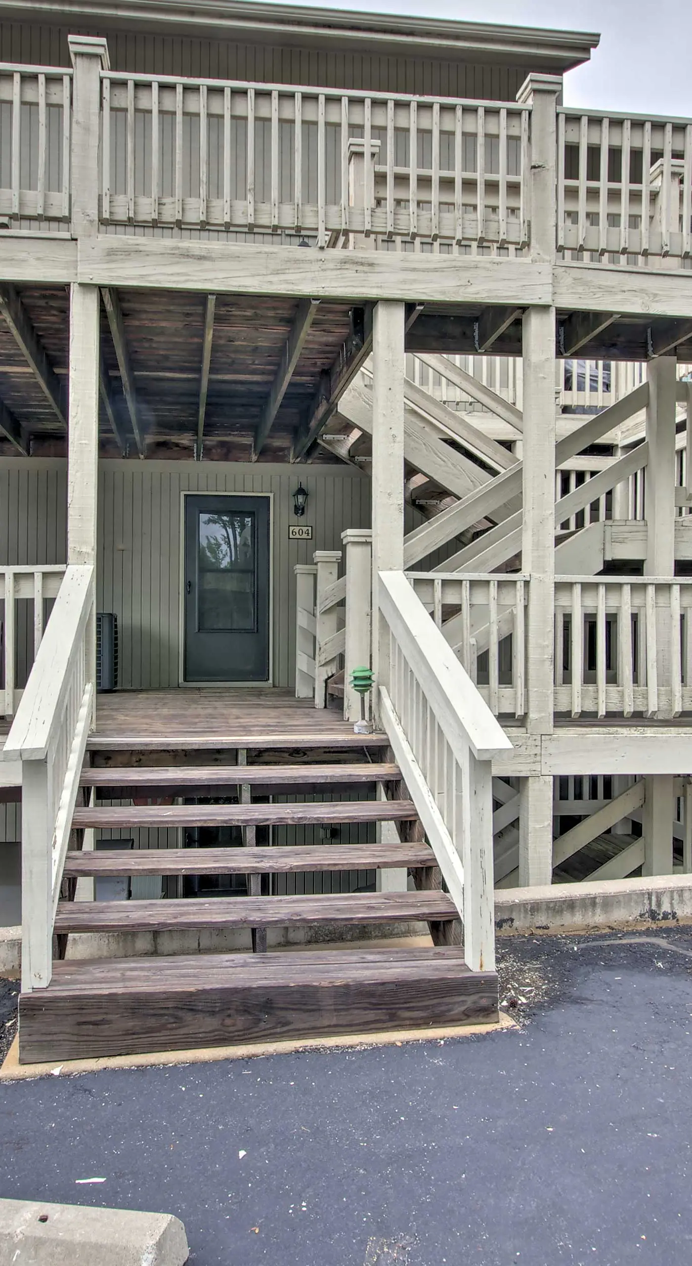 2 Mi to Margaritaville! Lake-View Retreat w/ Pool