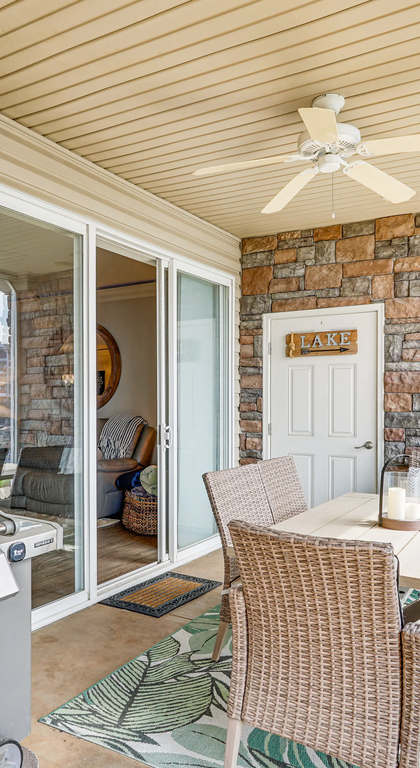 Furnished Porch, Resort Pools! Lands End Condo