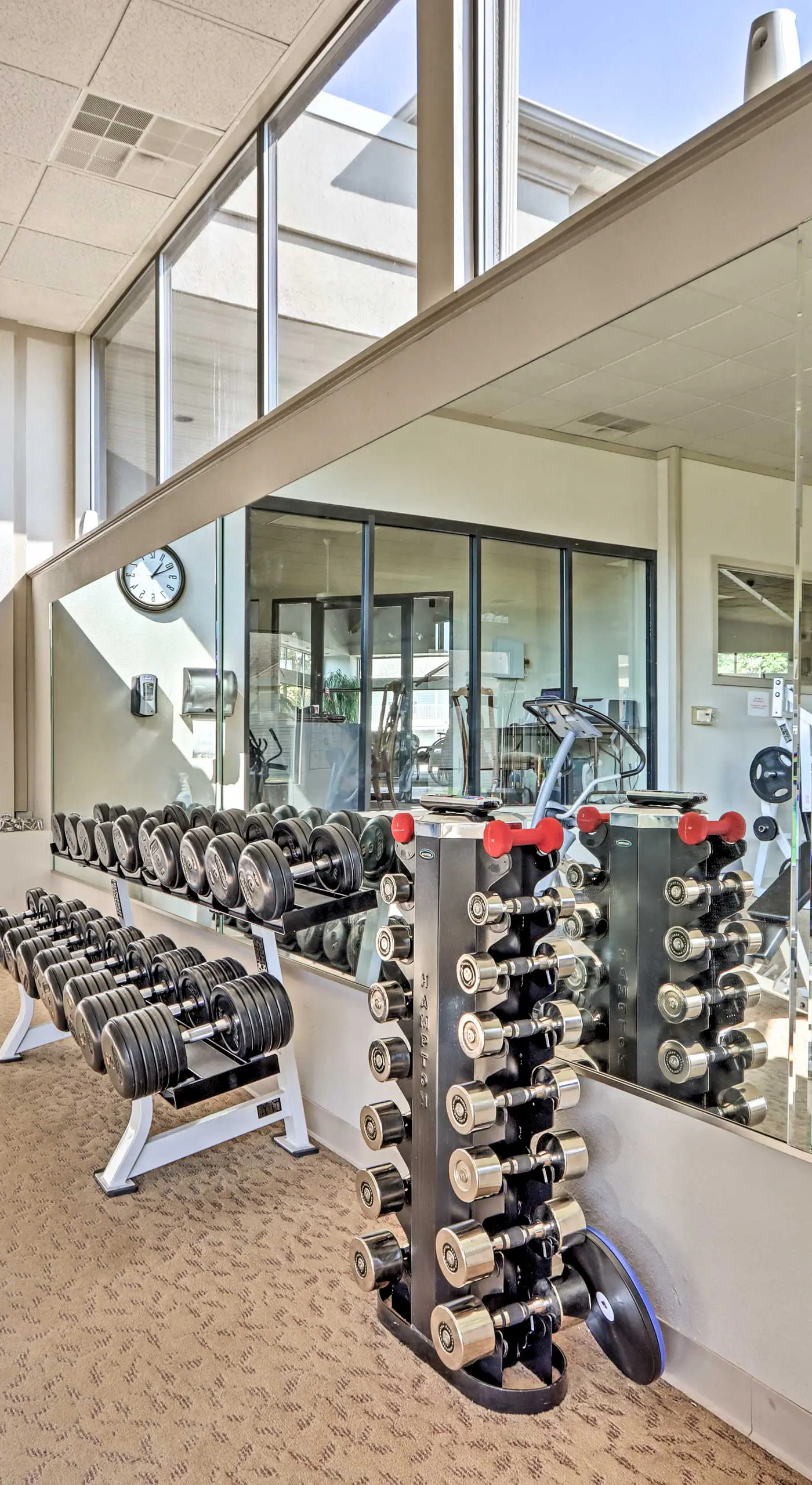 Furnished Porch, Resort Pools! Lands End Condo