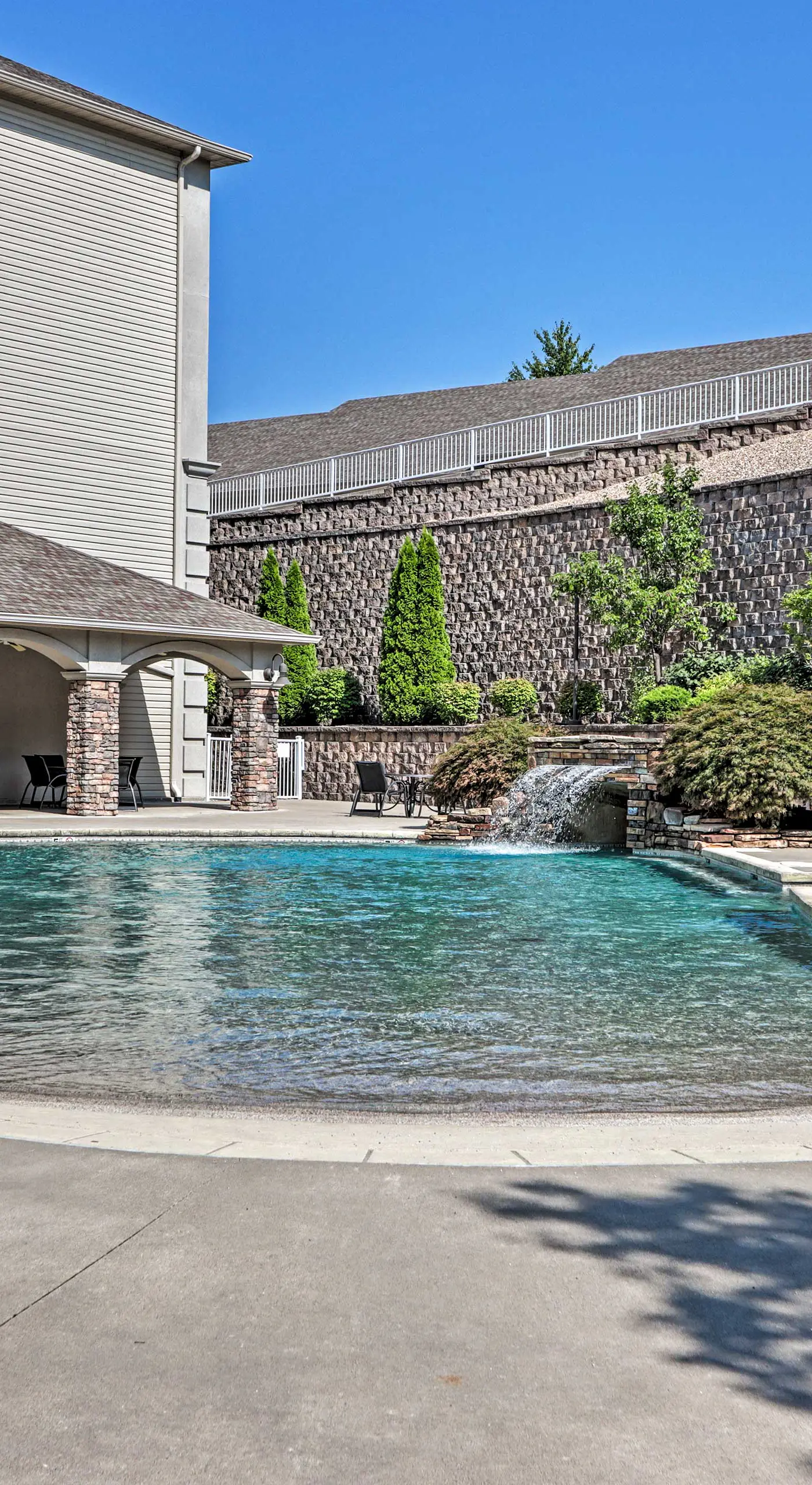 Furnished Porch, Resort Pools! Lands End Condo