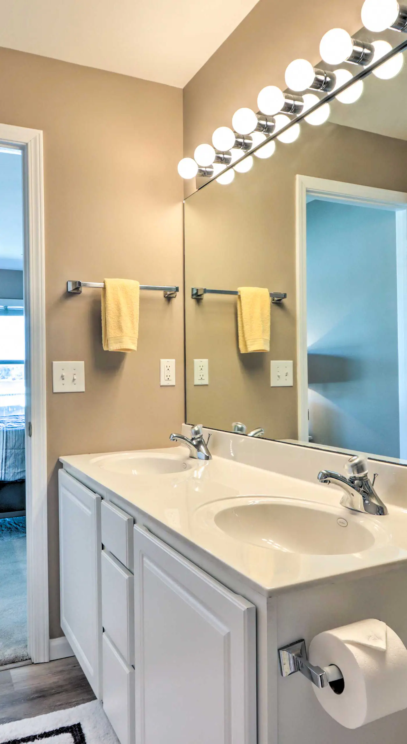 Boat, Fish & Swim On-Site: Lake of The Ozarks Unit