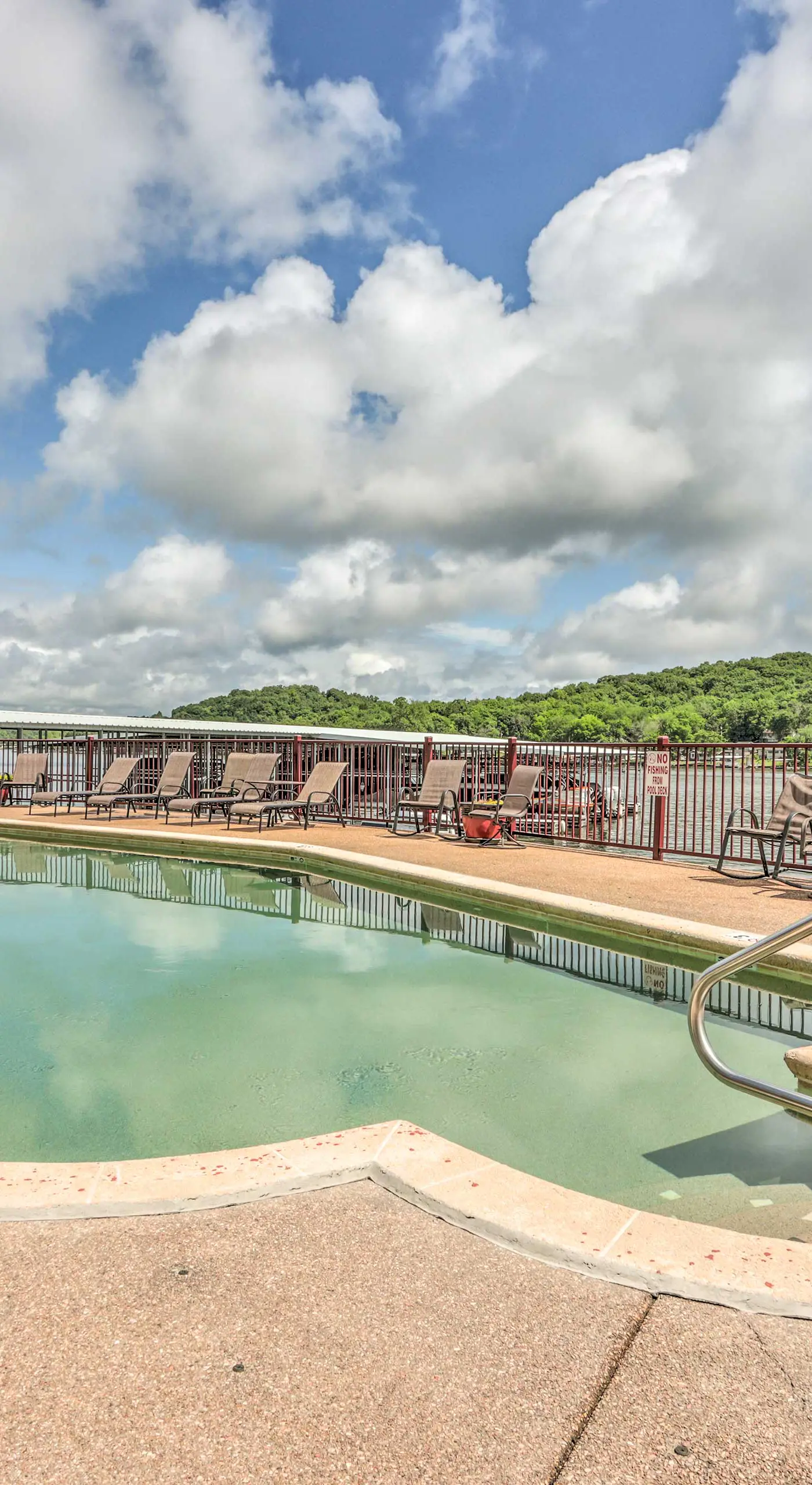 Boat, Fish & Swim On-Site: Lake of The Ozarks Unit