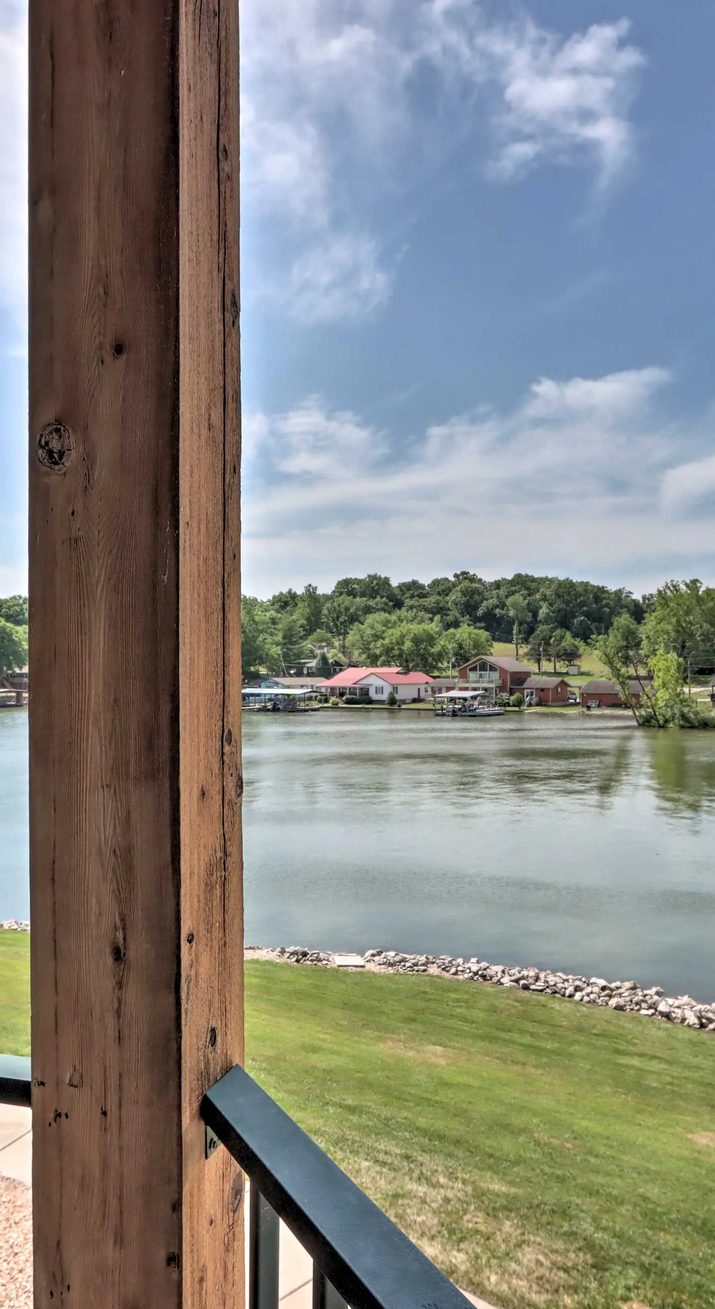 Boat Ramp, Dock & Slip: Step-Free Camdenton Condo!