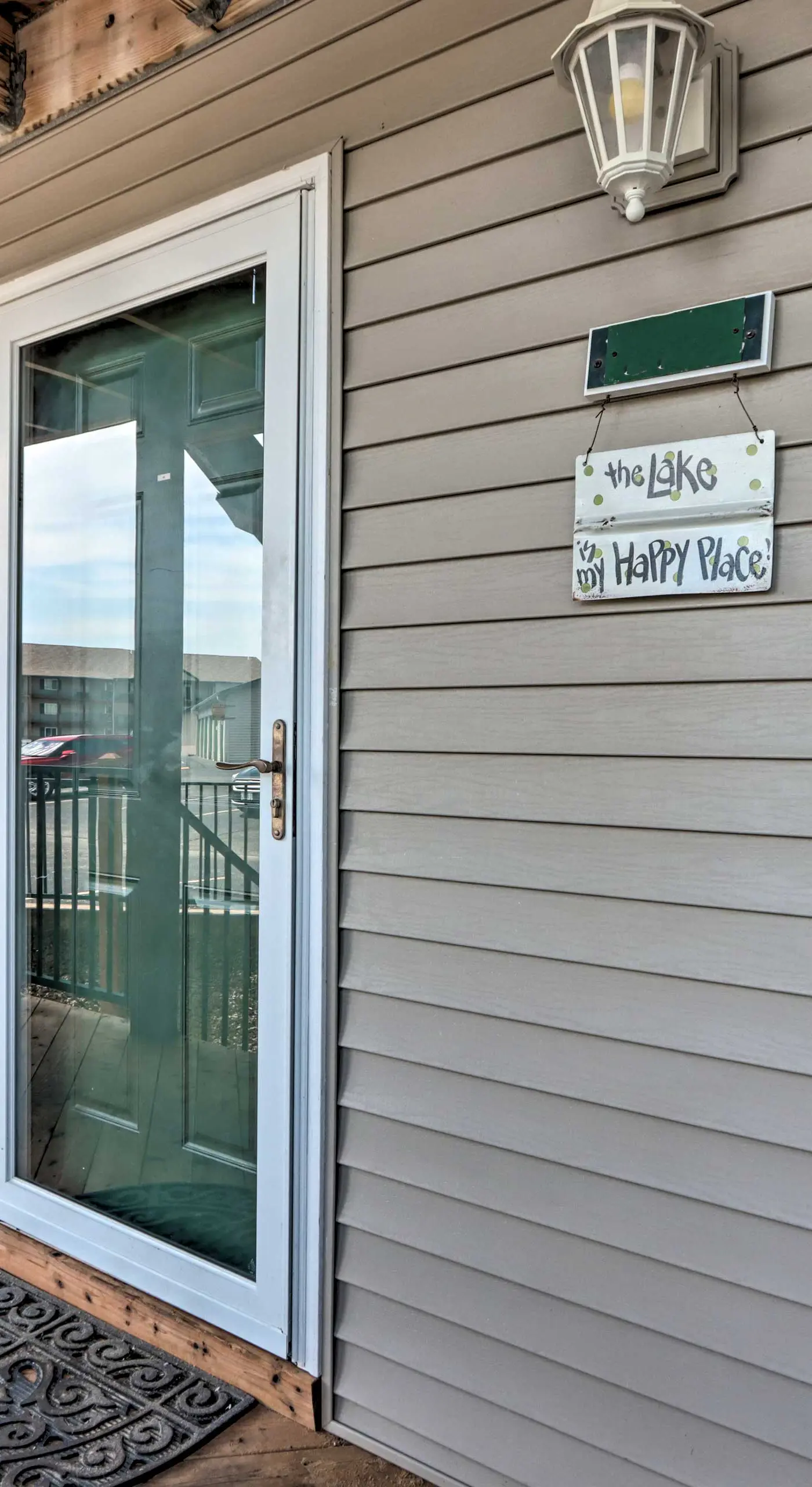 Boat Ramp, Dock & Slip: Step-Free Camdenton Condo!