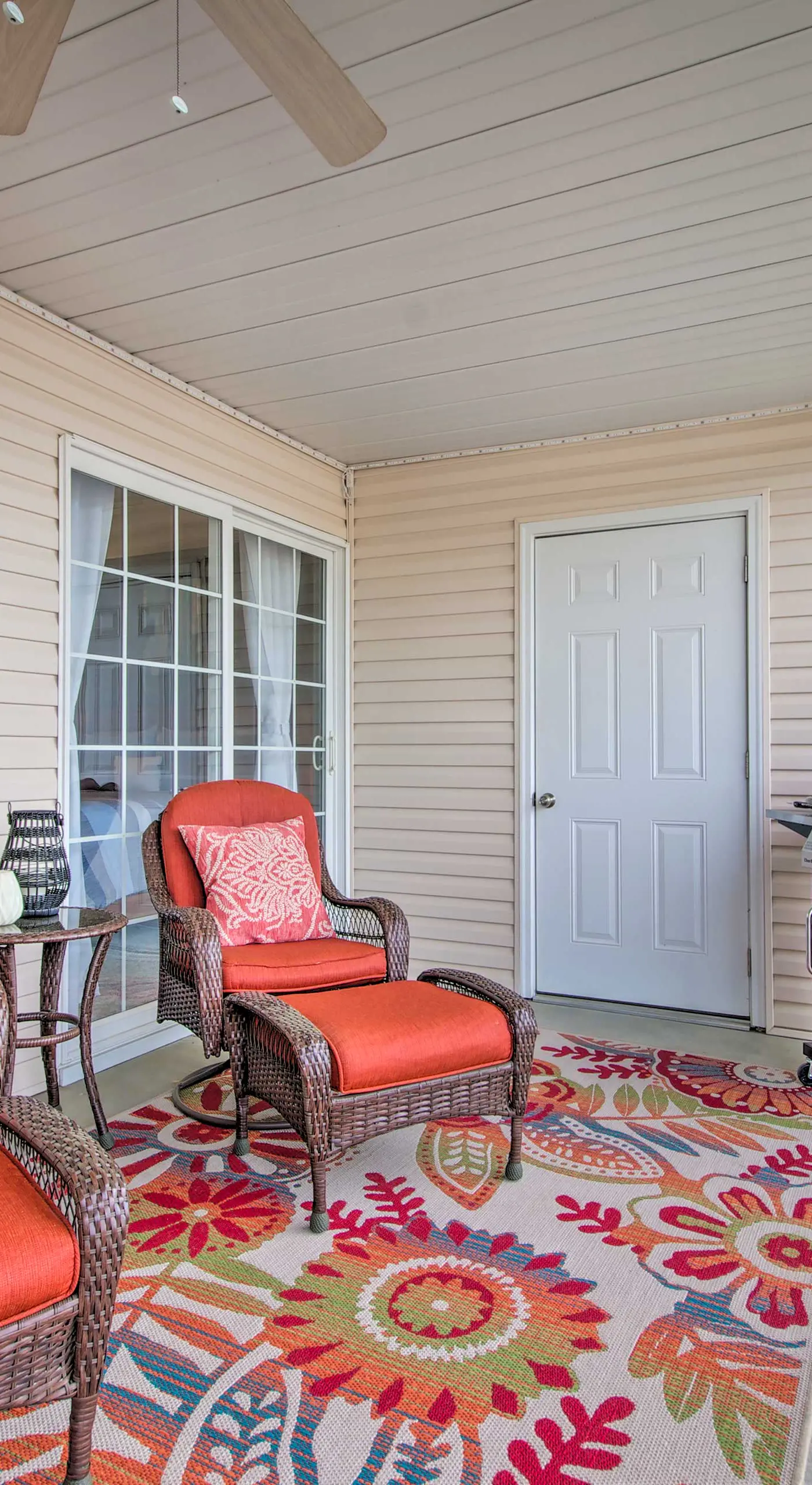 Furnished Balcony, Pool! Waterfront Lake Ozark Gem