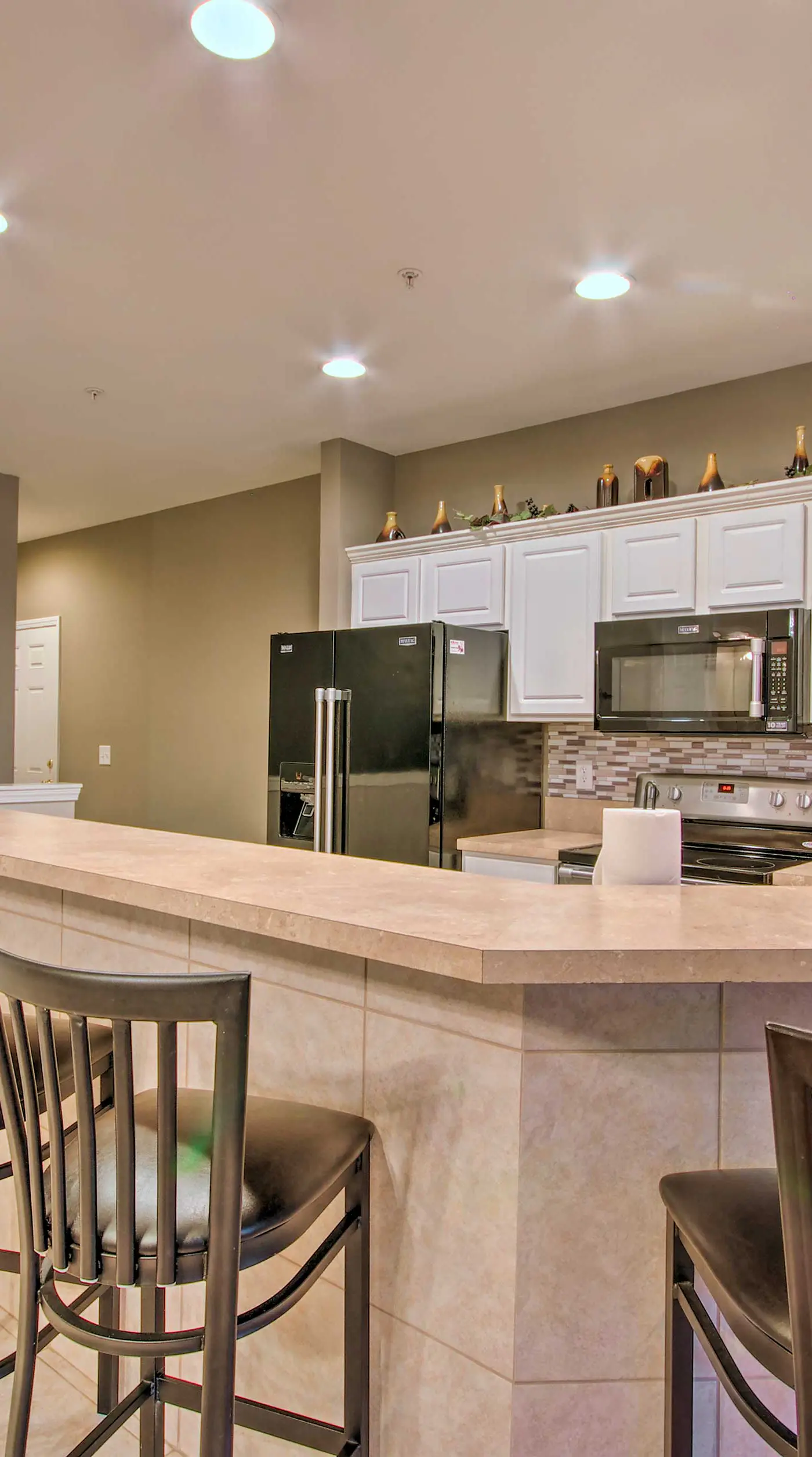 Lake-View Patio, Pool Table! Camdenton Family Unit
