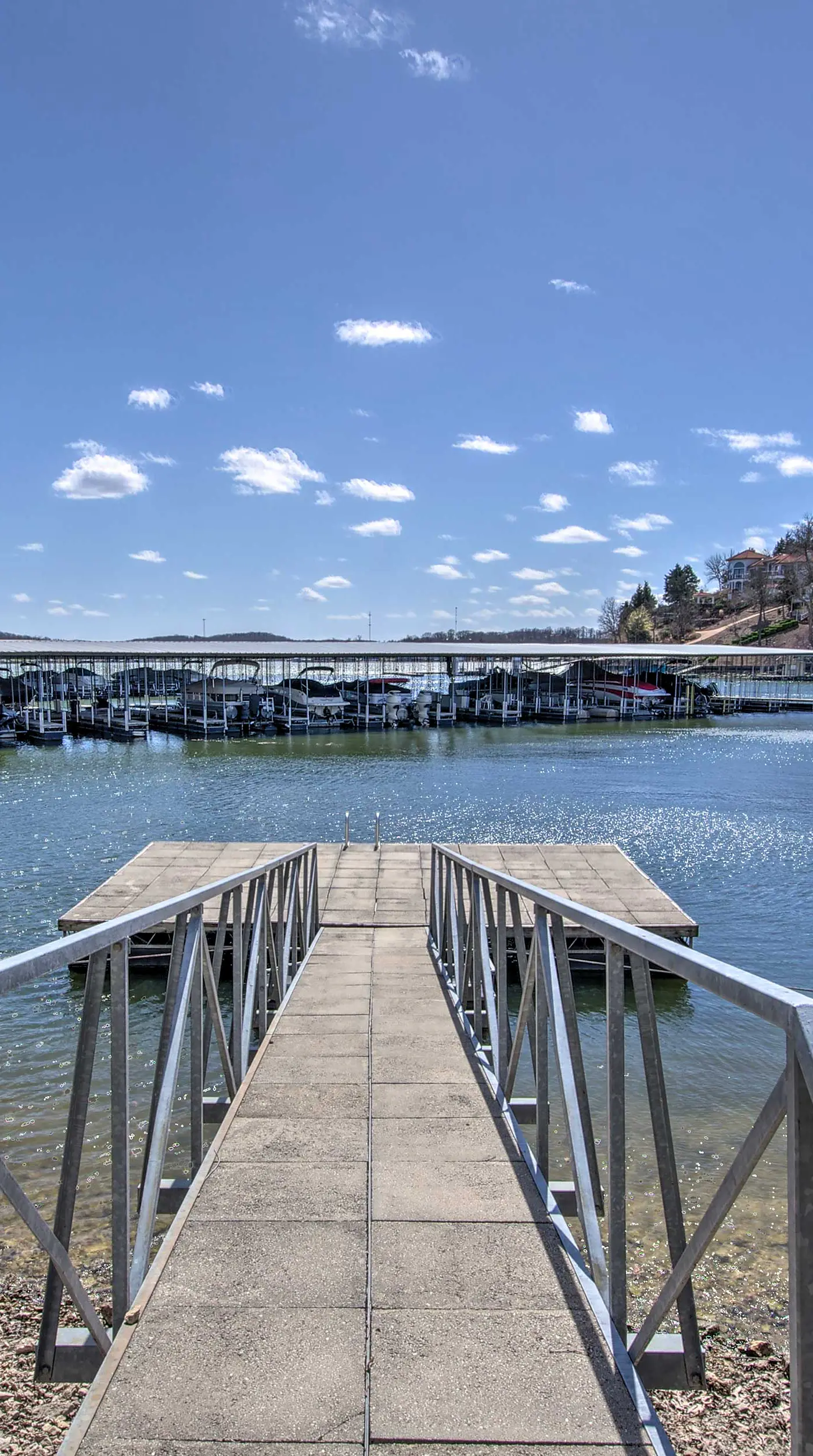 Lake-View Patio, Pool Access! Regatta Bay Condo