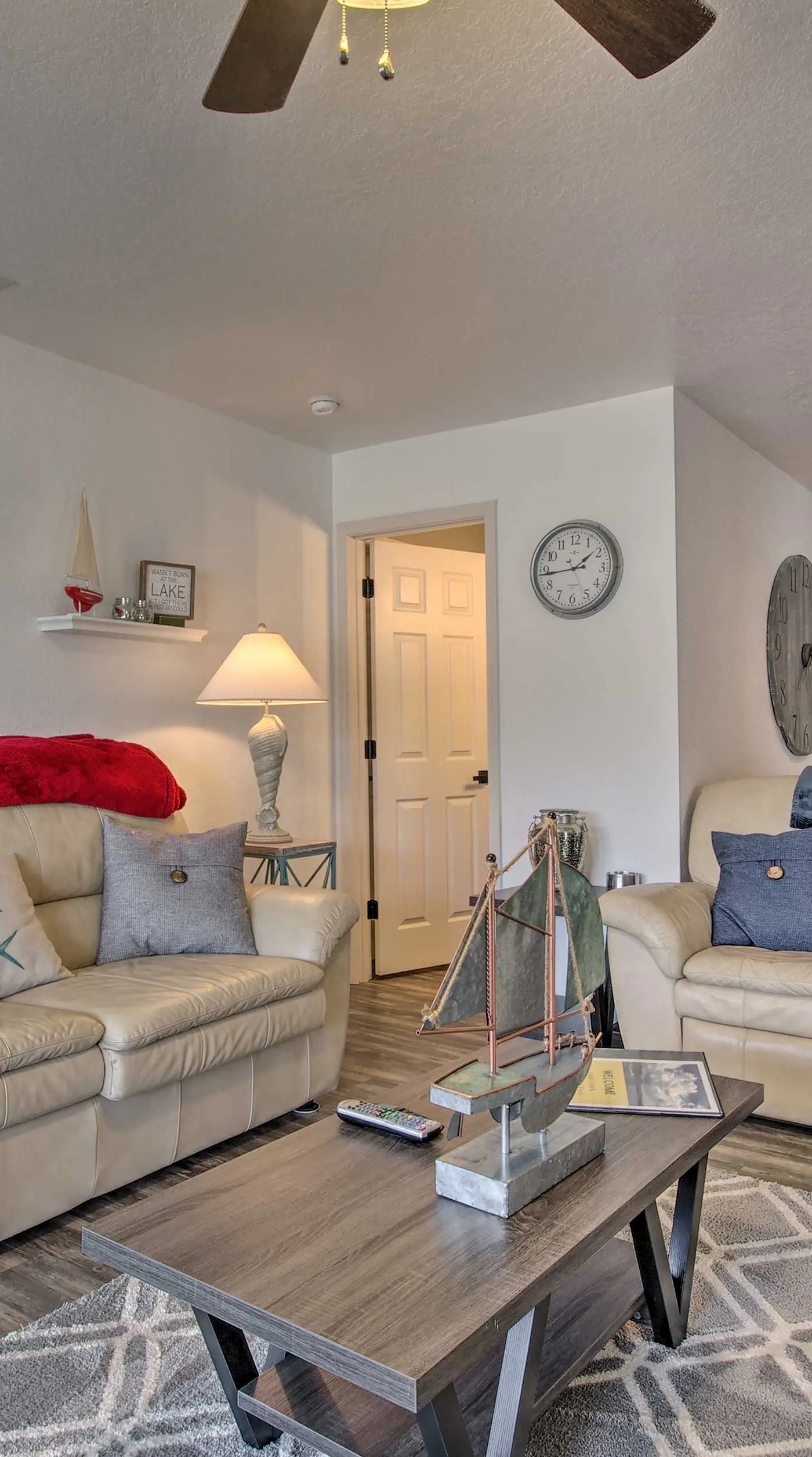 Lake-View Patio, Pool Access! Regatta Bay Condo