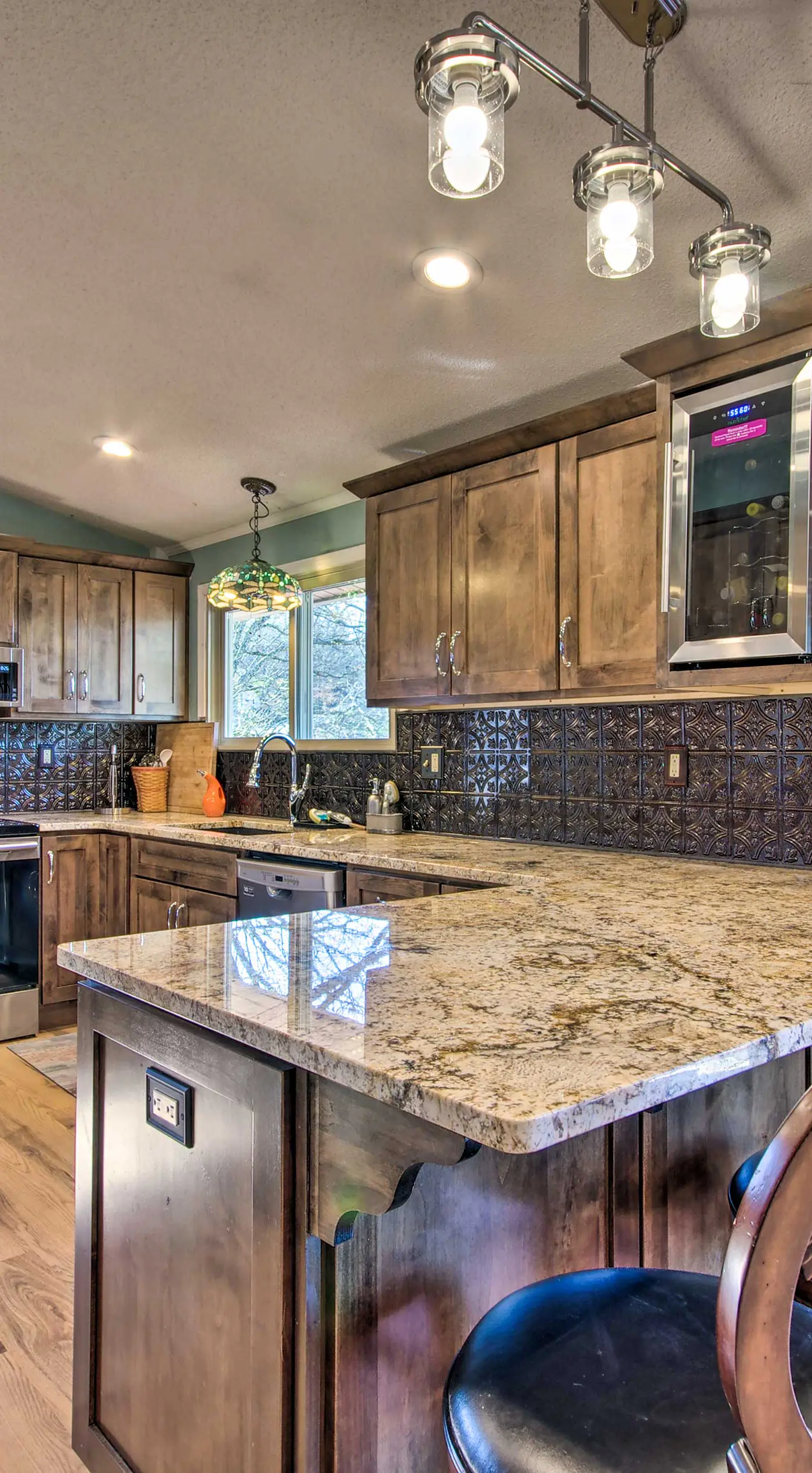 Private Dock, Waterfront Views! Sunrise Beach Home