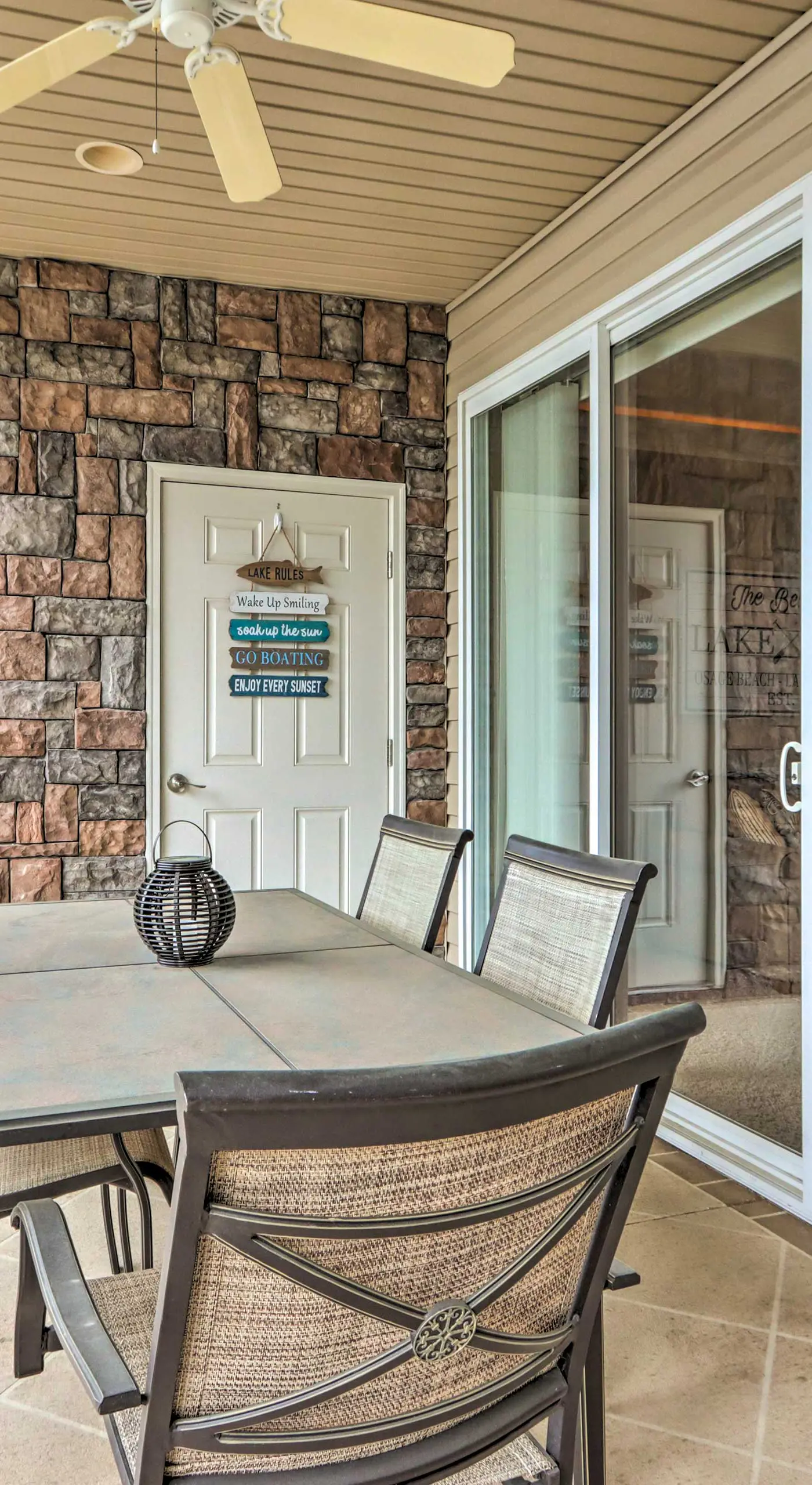 Lakefront Patio, Pool Access! Lands End Condo