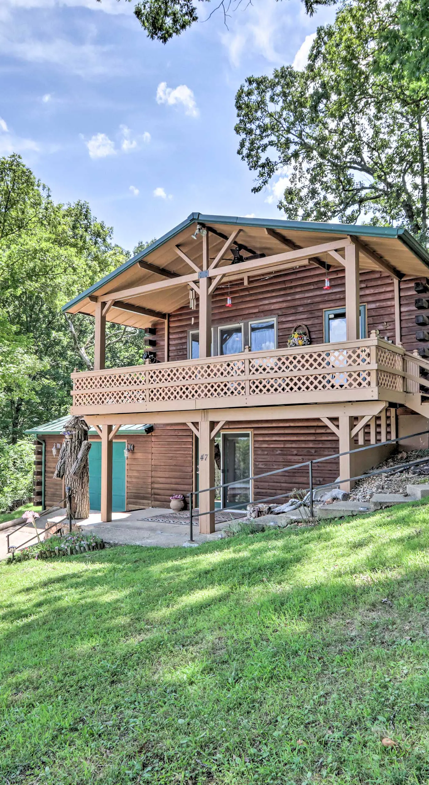 Lake Days & BBQ Fun: Climax Springs Retreat!