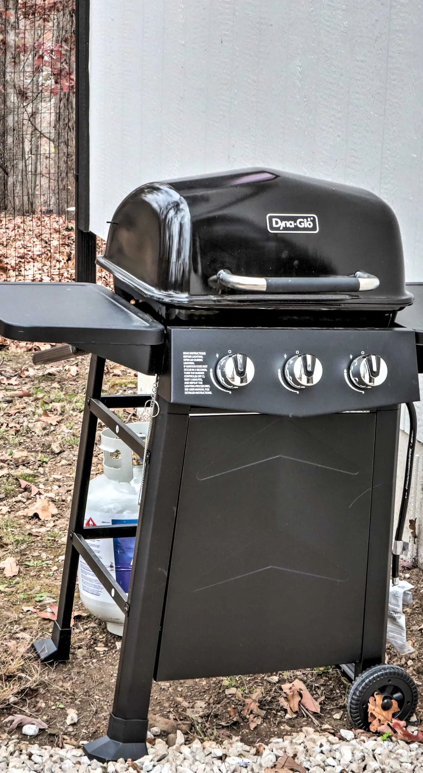 Cottage w/ Grill & Fire Pit in Osage Beach!