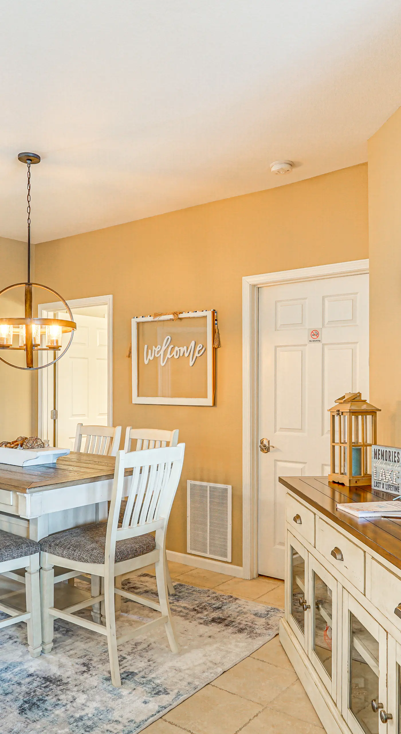 Osage Beach Condo Near Hiking & Shopping!