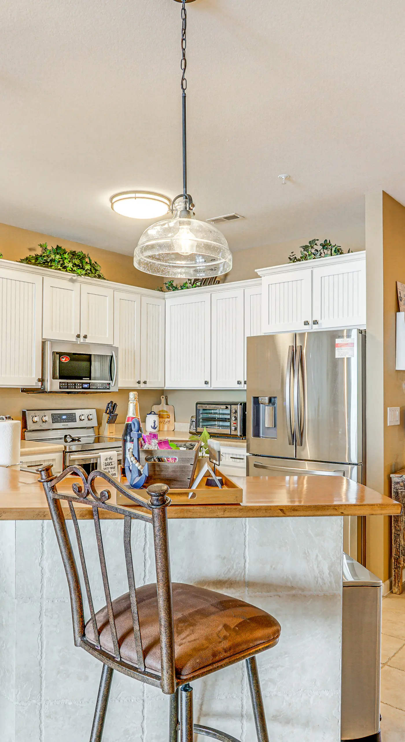 Osage Beach Condo Near Hiking & Shopping!