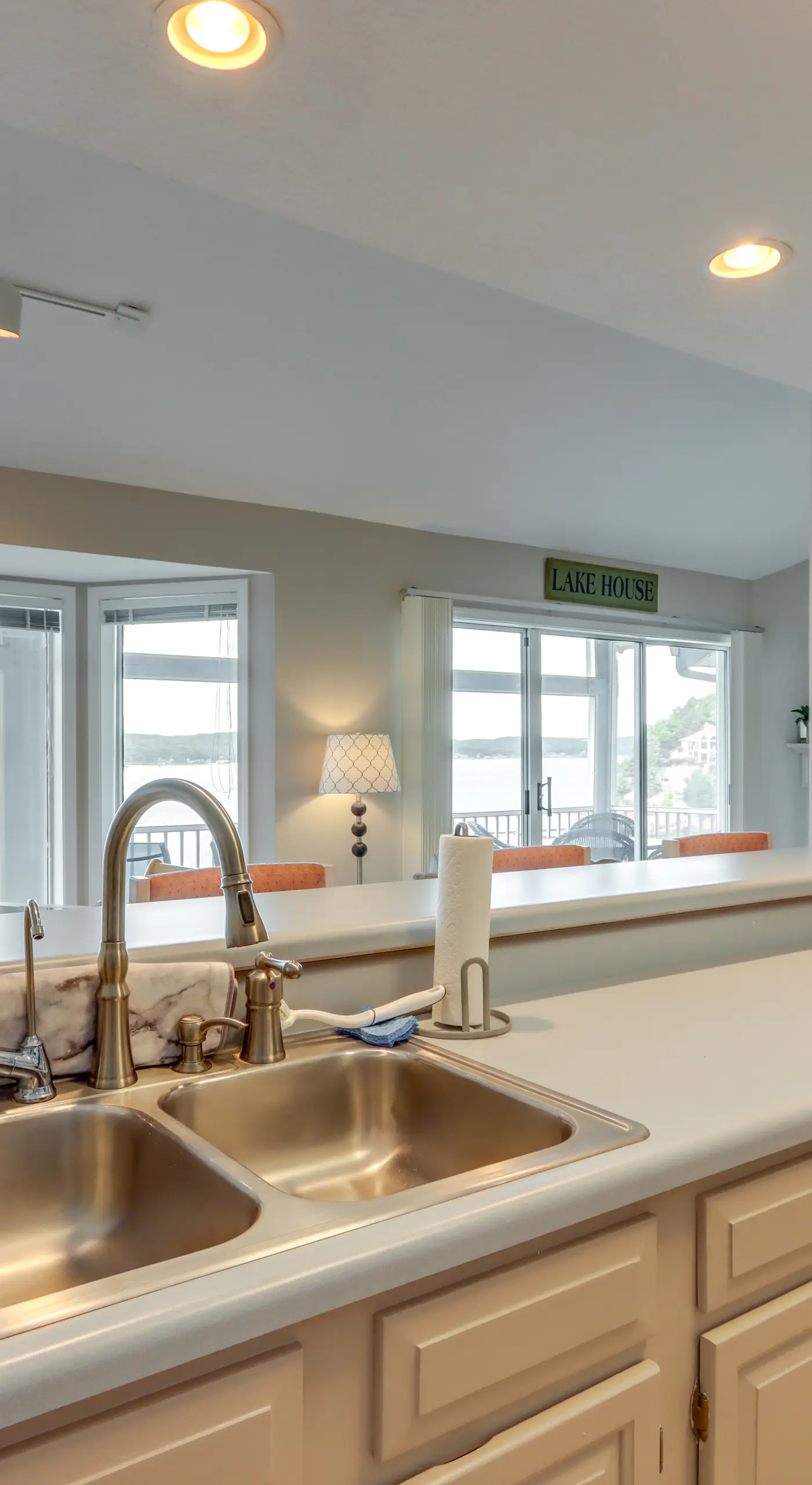 Lakefront Ozark Getaway w/ Views + Community Perks