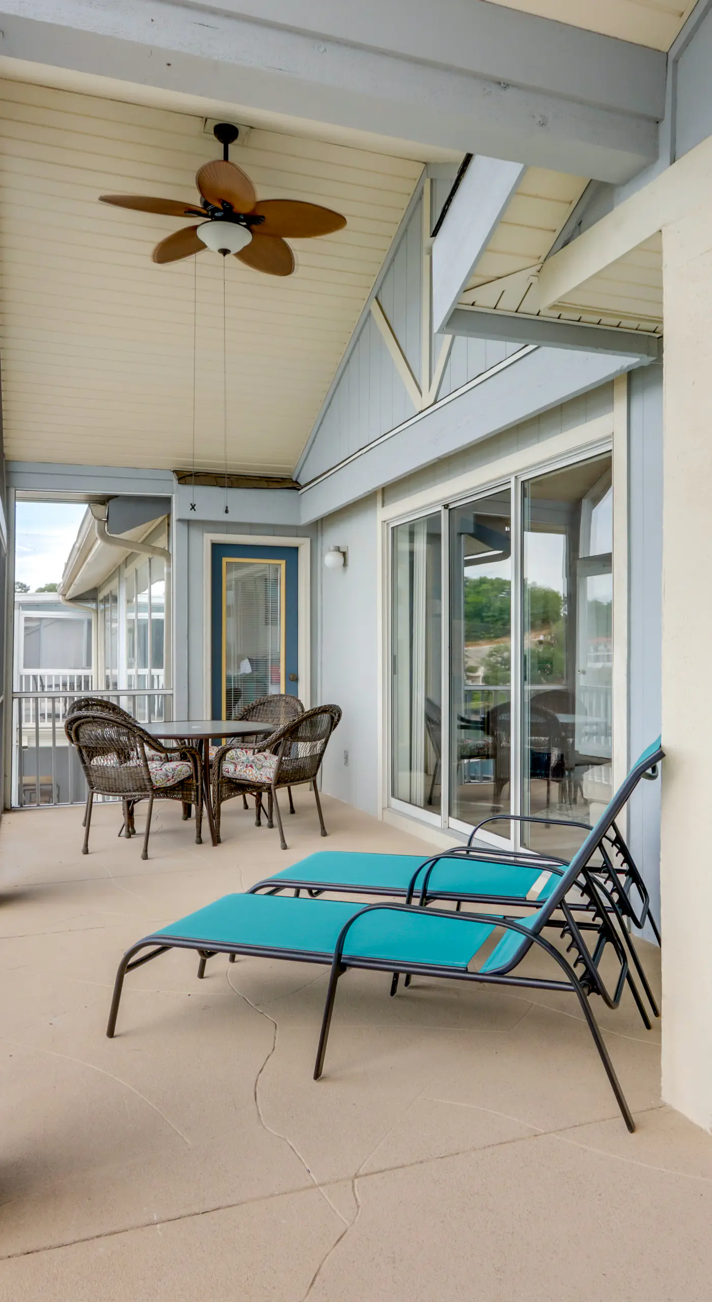 Lakefront Ozark Getaway w/ Views + Community Perks