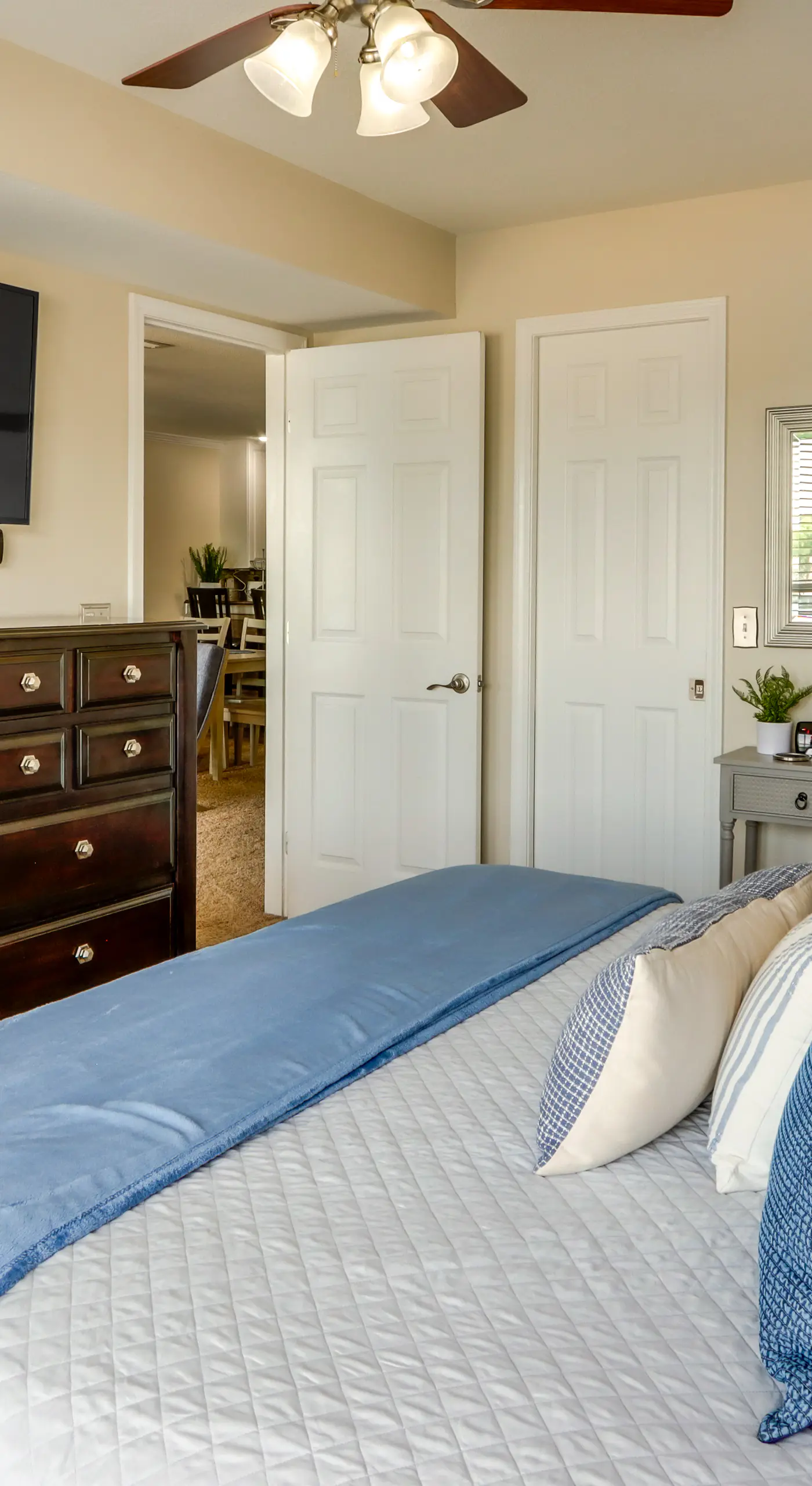 Lake Views + Pool Access: Condo in Osage Beach!