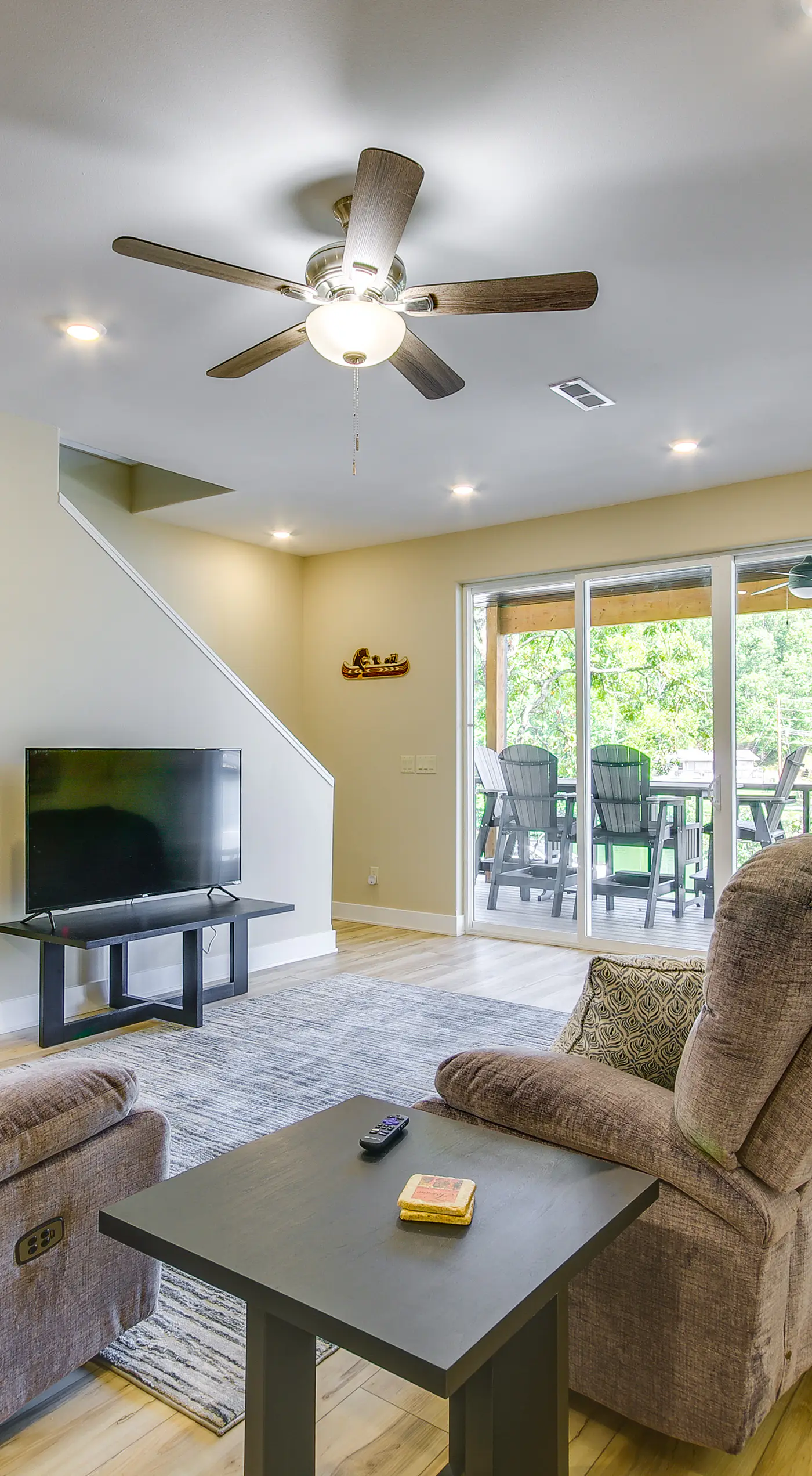 Lakefront Osage Beach Retreat w/ Boat Slip!