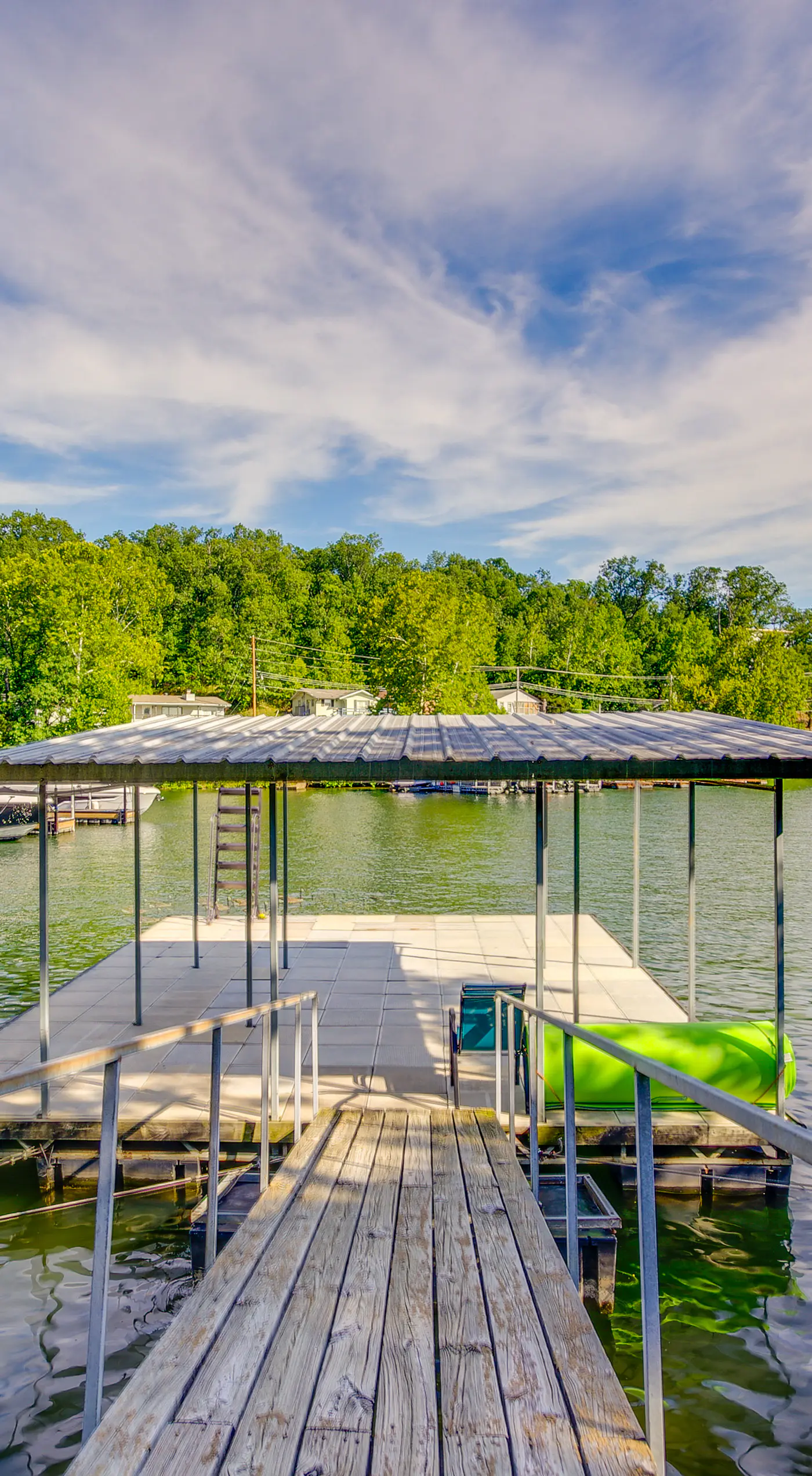 Lakefront Osage Beach Retreat w/ Boat Slip!