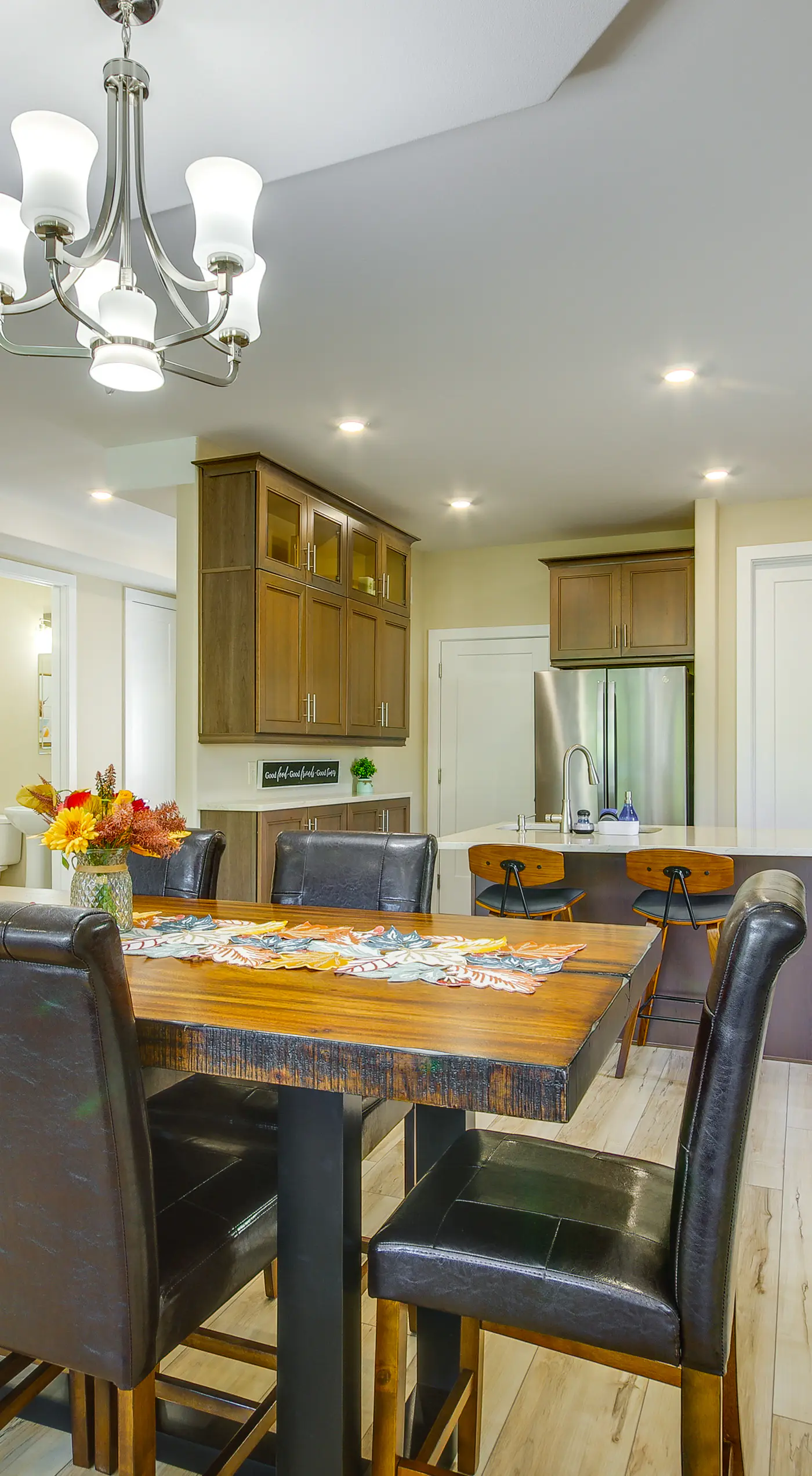 Lakefront Osage Beach Retreat w/ Boat Slip!