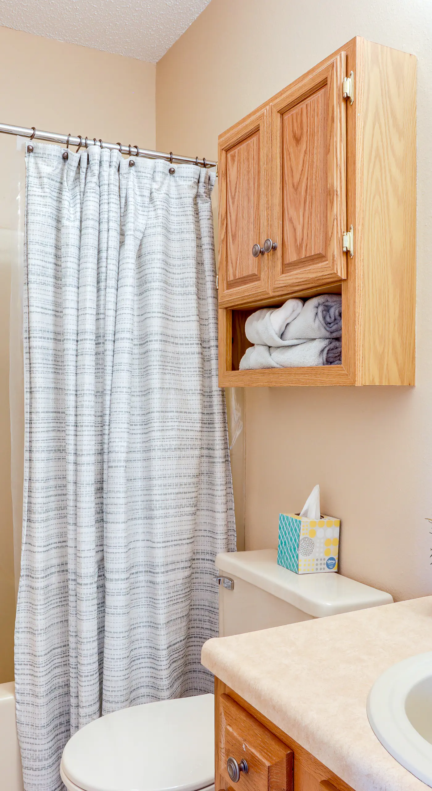 Walk to Pool + Lake: Cozy Osage Beach Condo