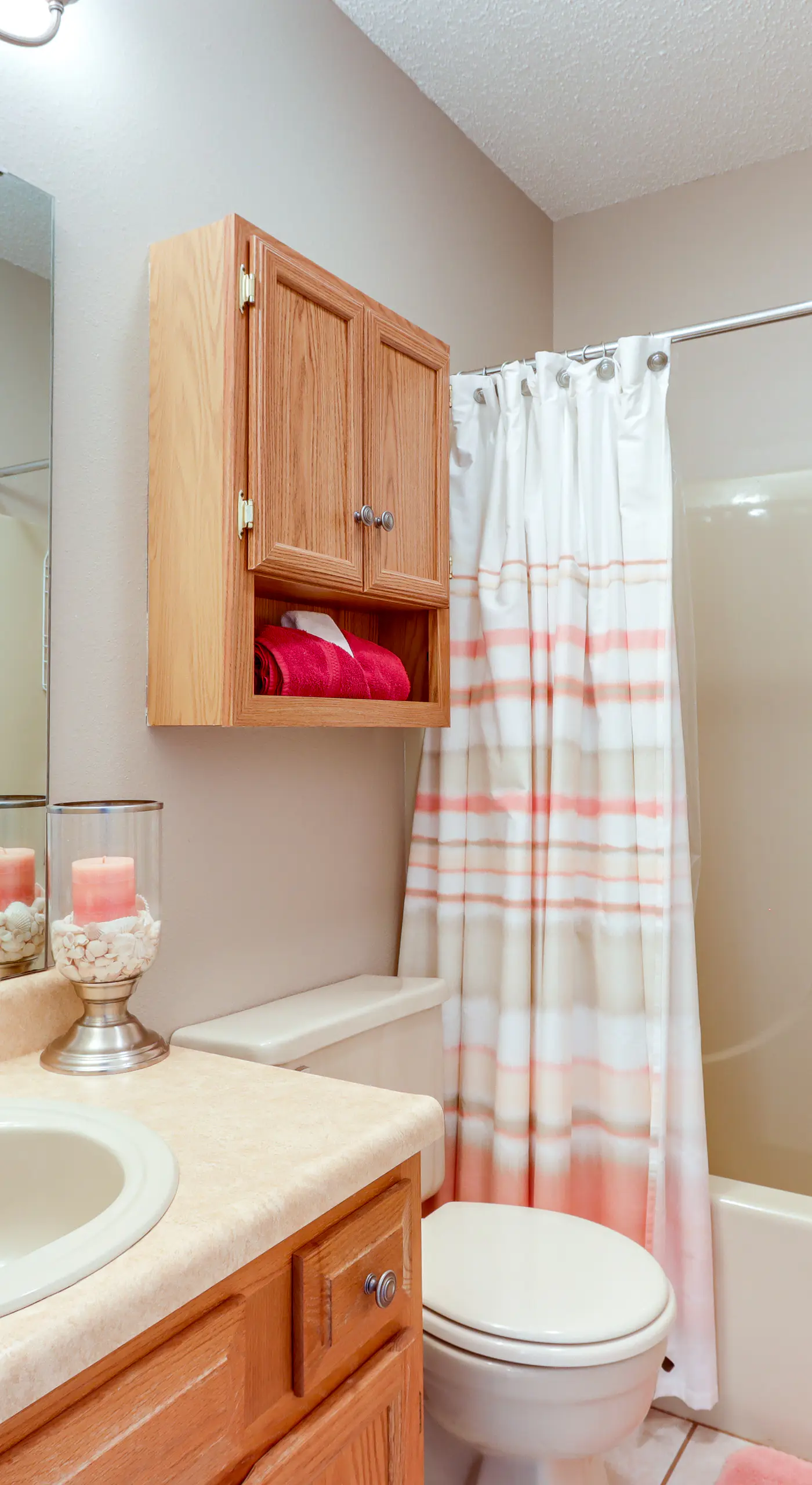 Walk to Pool + Lake: Cozy Osage Beach Condo