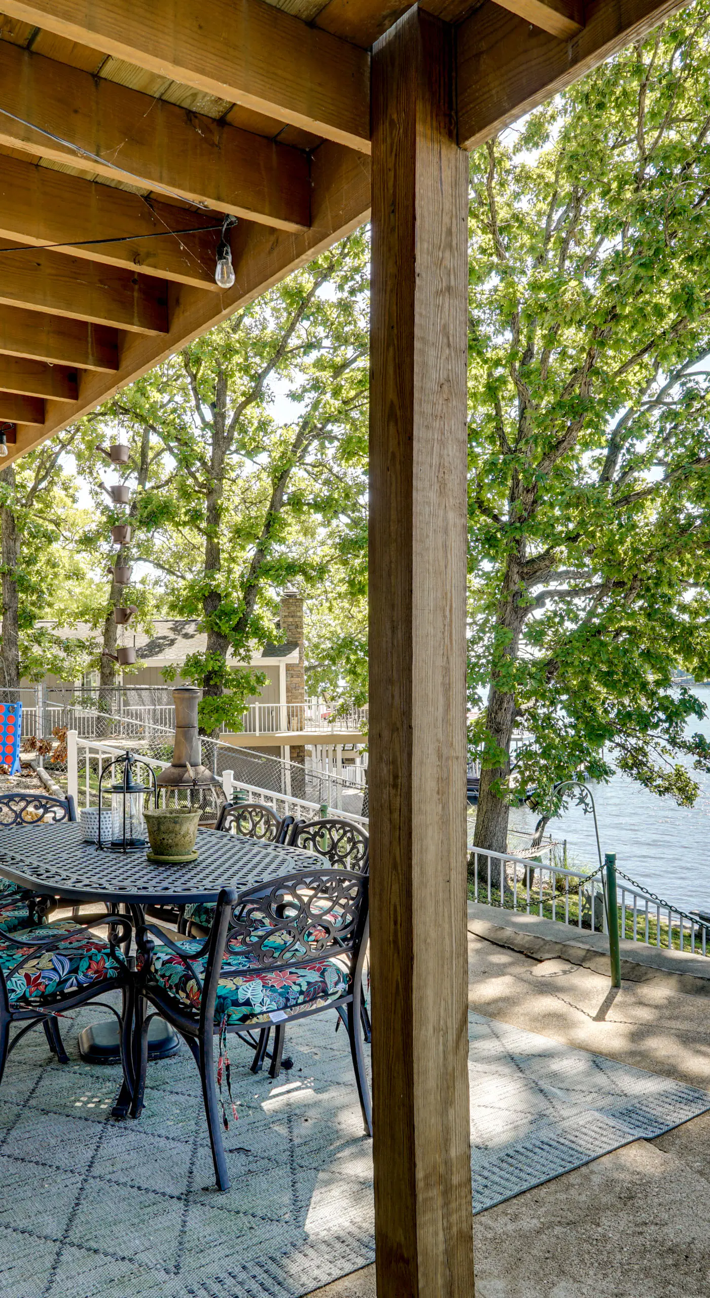 Lakefront & Dog-Friendly Gem in Gravois Mills