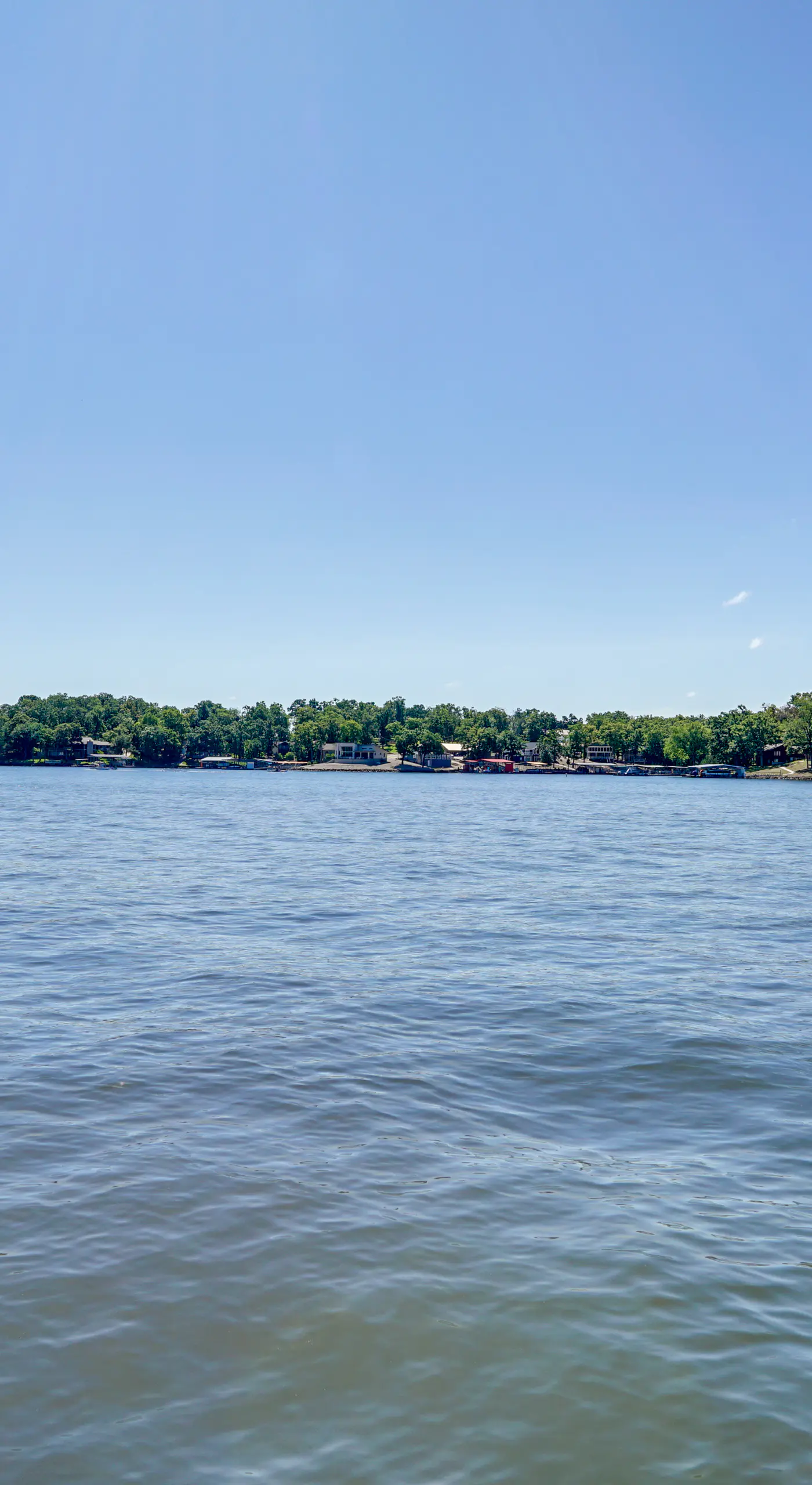 Lakefront & Dog-Friendly Gem in Gravois Mills