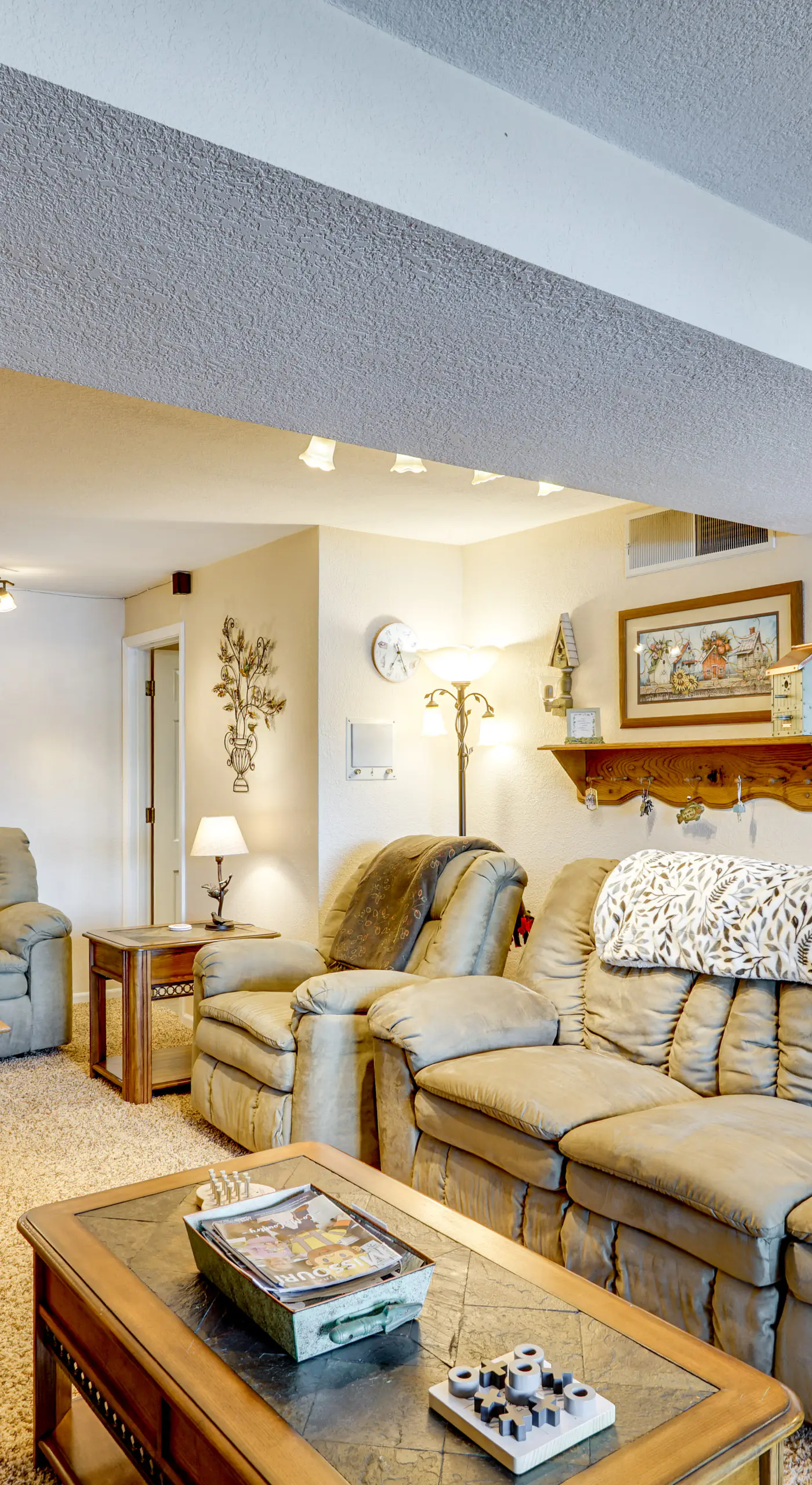 Lakefront & Dog-Friendly Gem in Gravois Mills