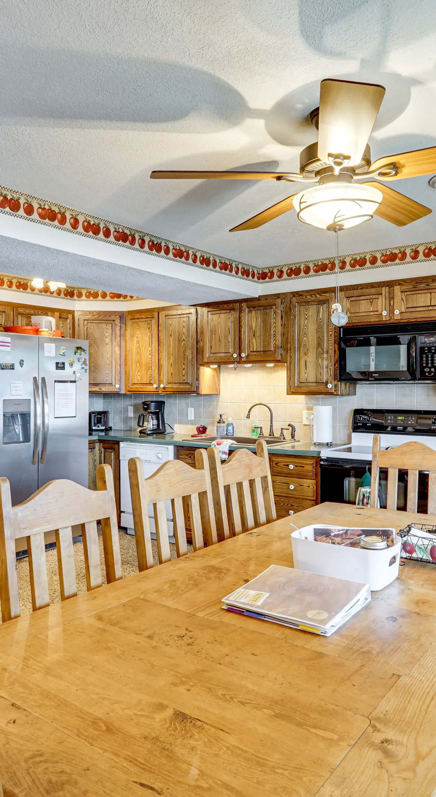 Lakefront & Dog-Friendly Gem in Gravois Mills