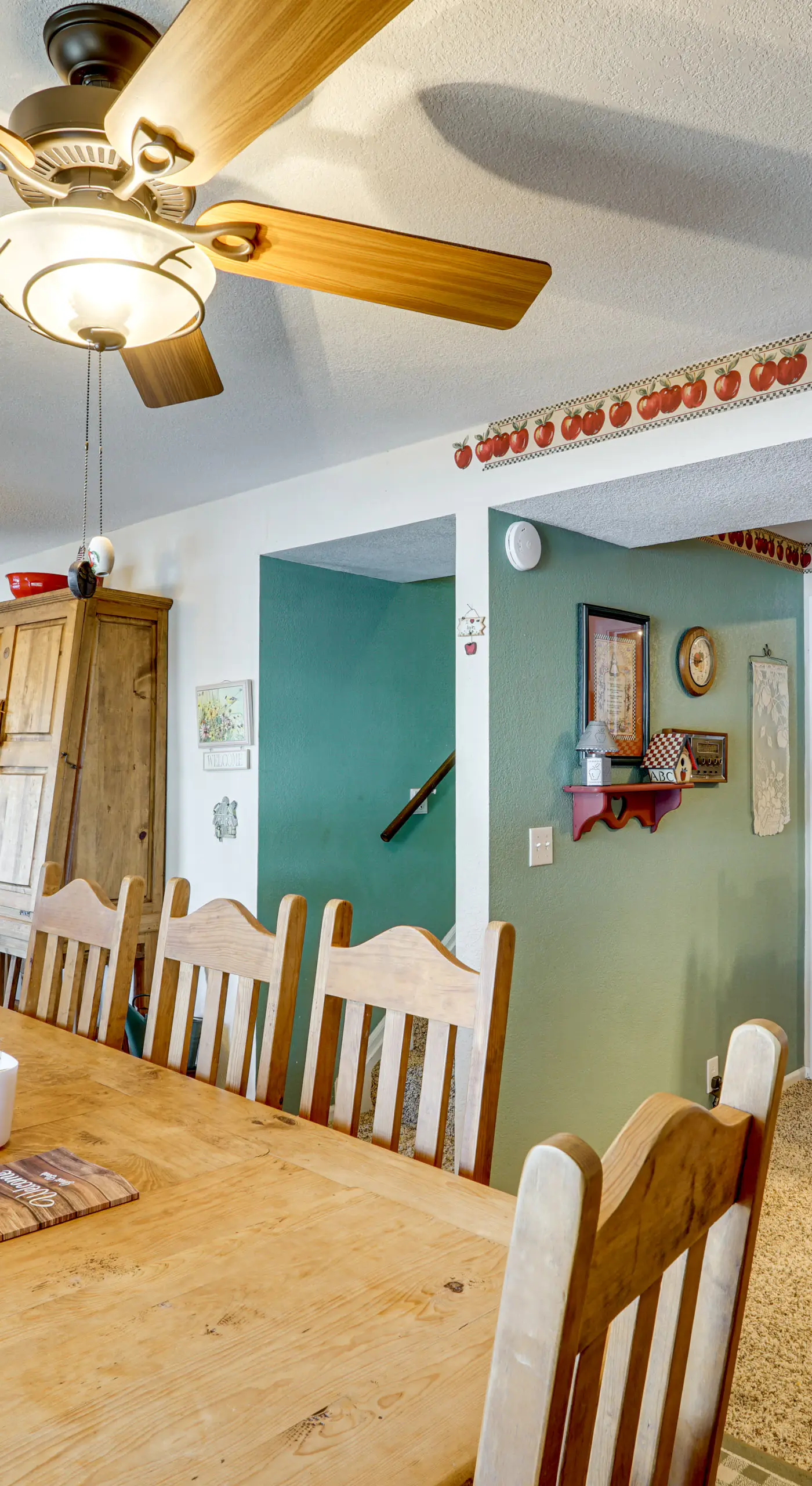 Lakefront & Dog-Friendly Gem in Gravois Mills