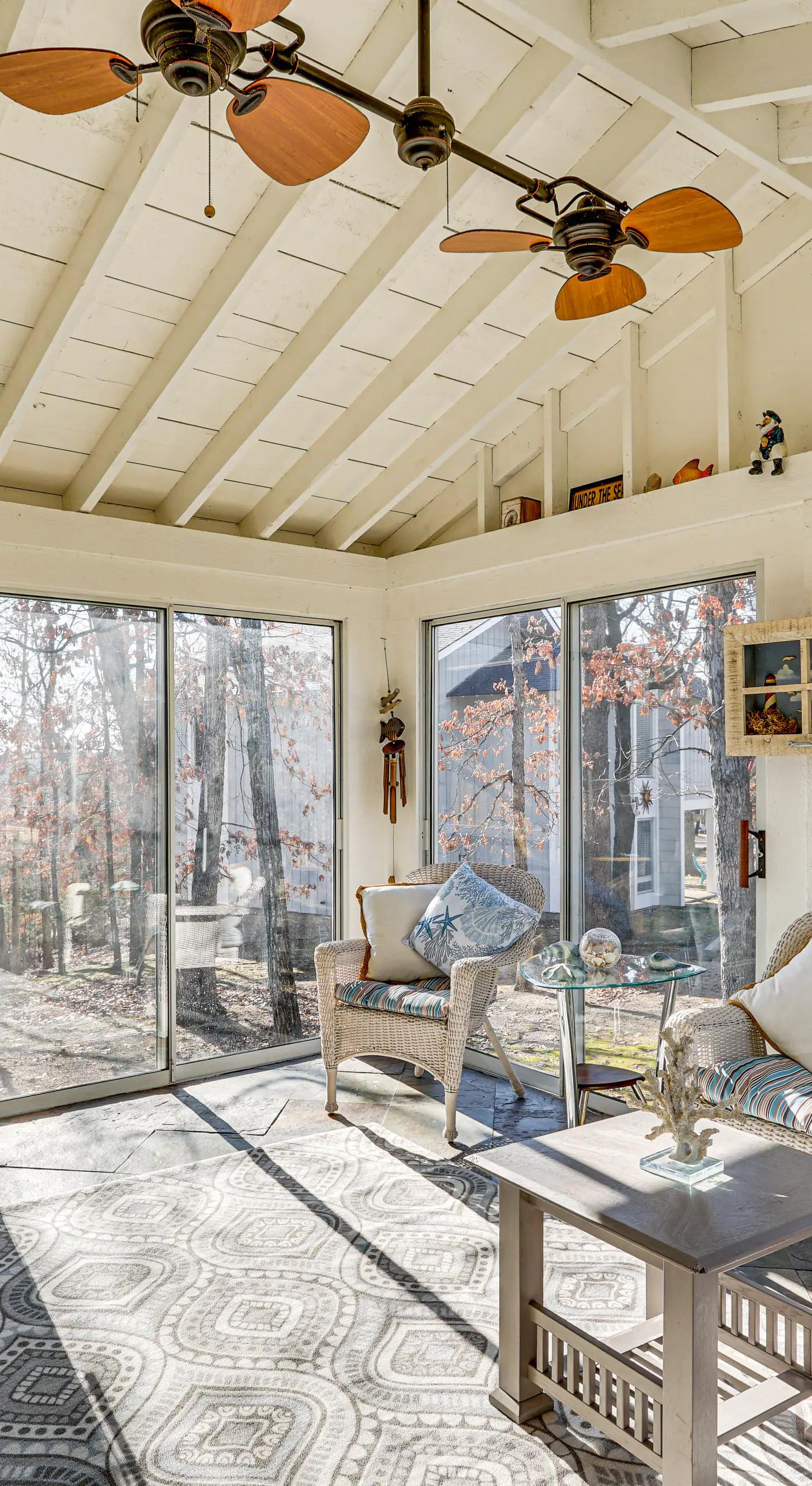 Luxury Lake Home, Amazing Views, Resort Amenities