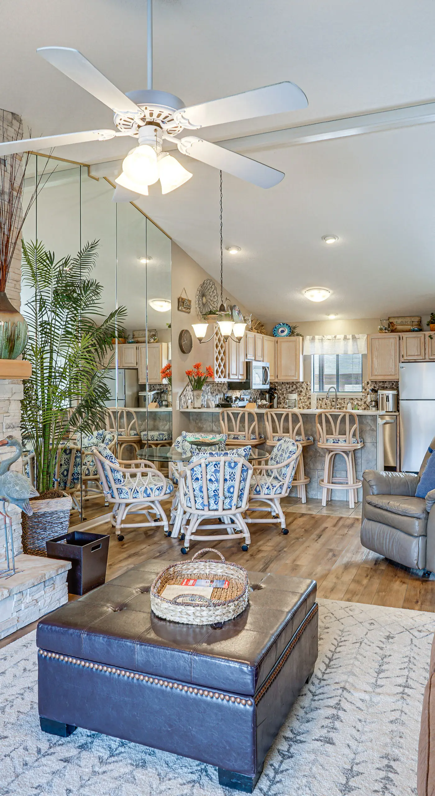 Lakefront Osage Beach Abode w/ Grill & Pool Access
