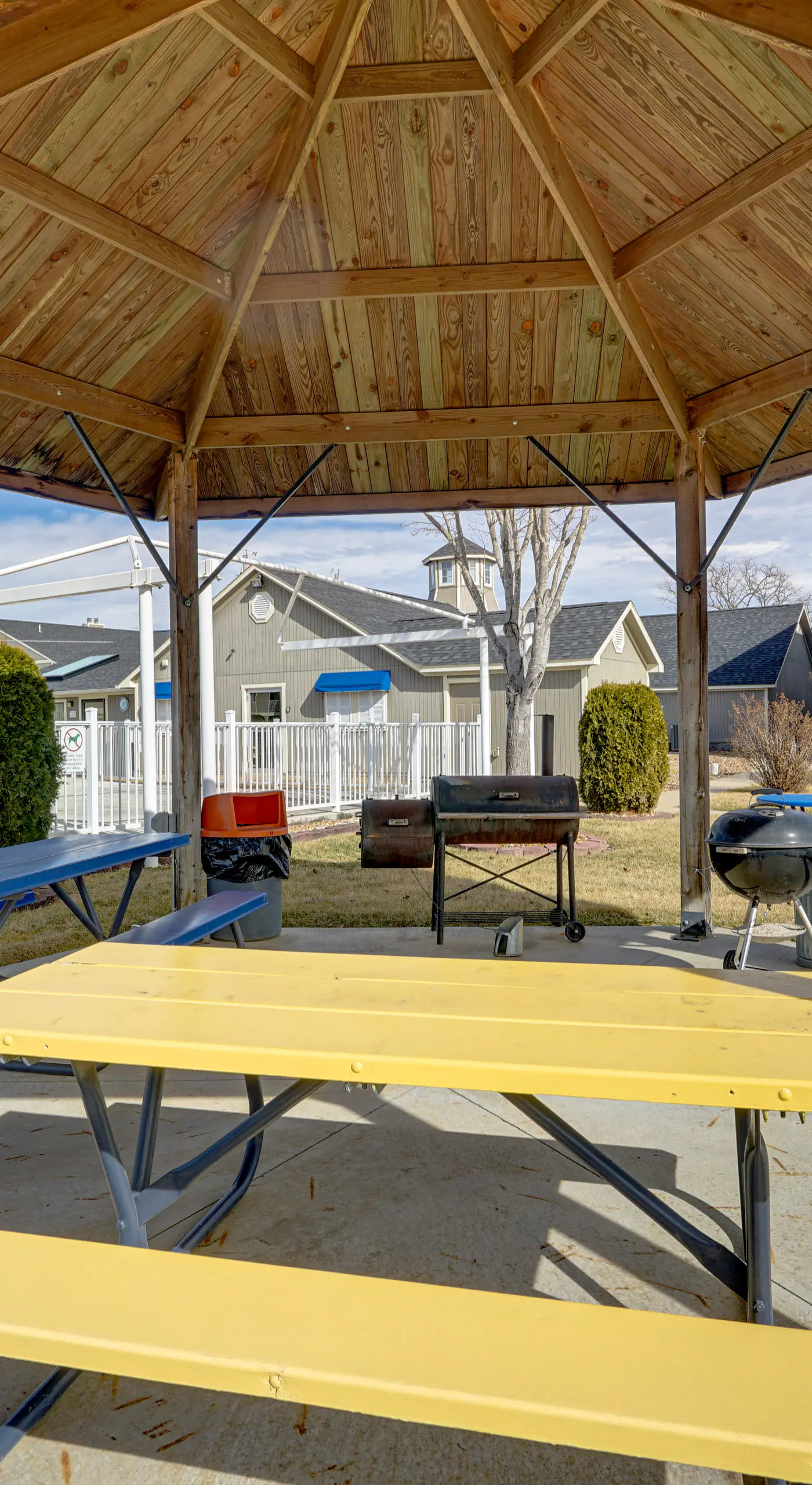 Lakefront Osage Beach Abode w/ Grill & Pool Access