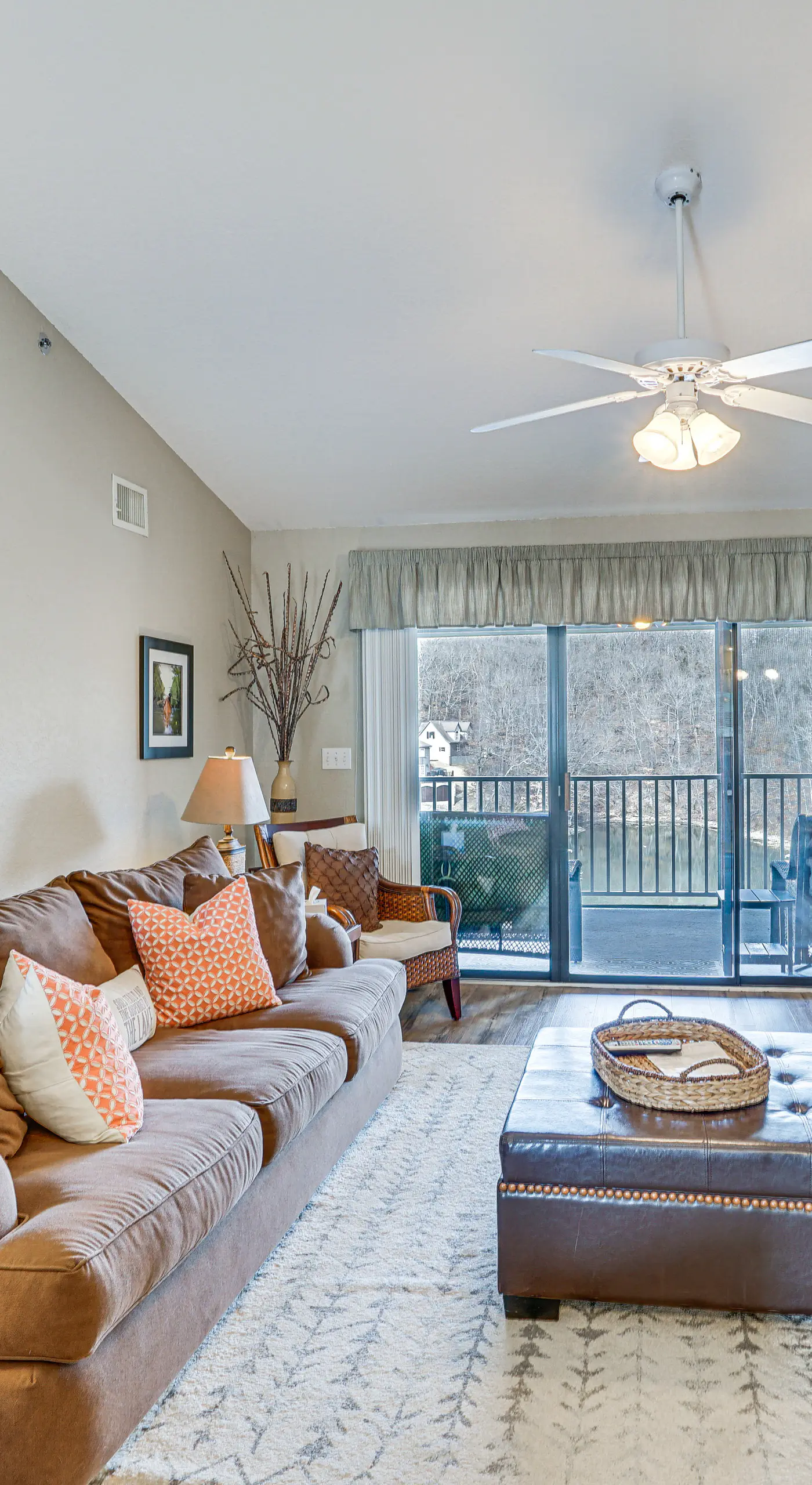 Lakefront Osage Beach Abode w/ Grill & Pool Access