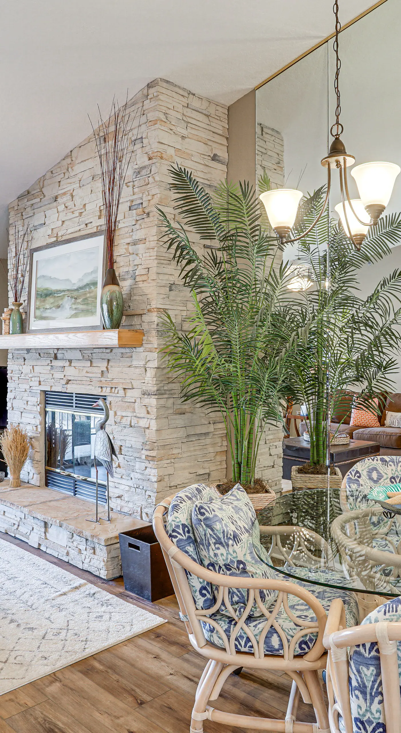 Lakefront Osage Beach Abode w/ Grill & Pool Access