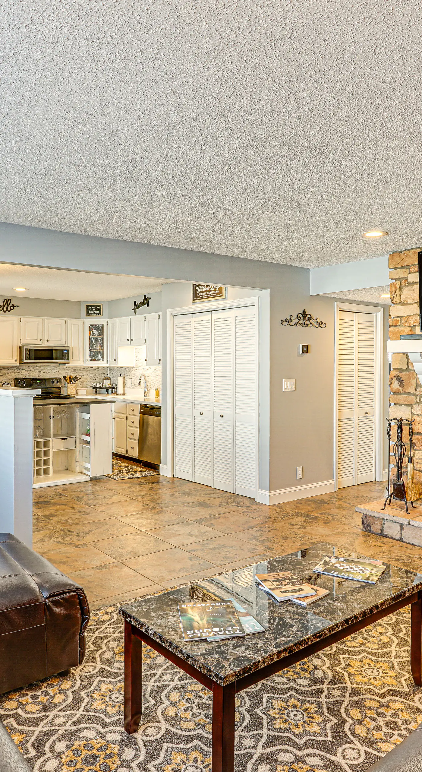 3 Mi to Boat Ramp: Osage Beach Condo w/ Grill!