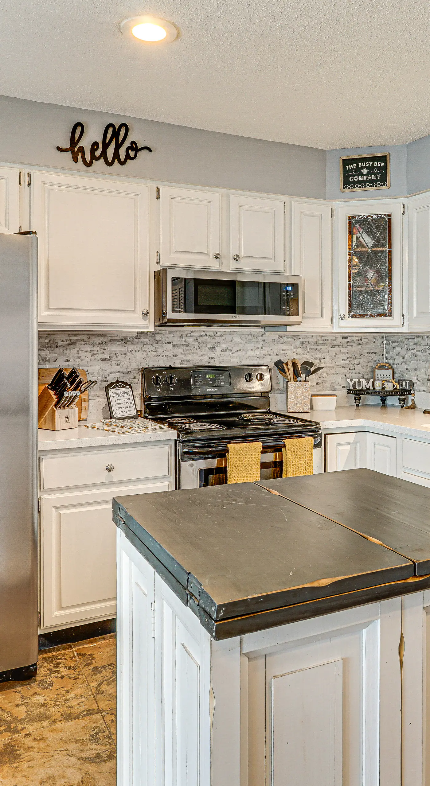 3 Mi to Boat Ramp: Osage Beach Condo w/ Grill!