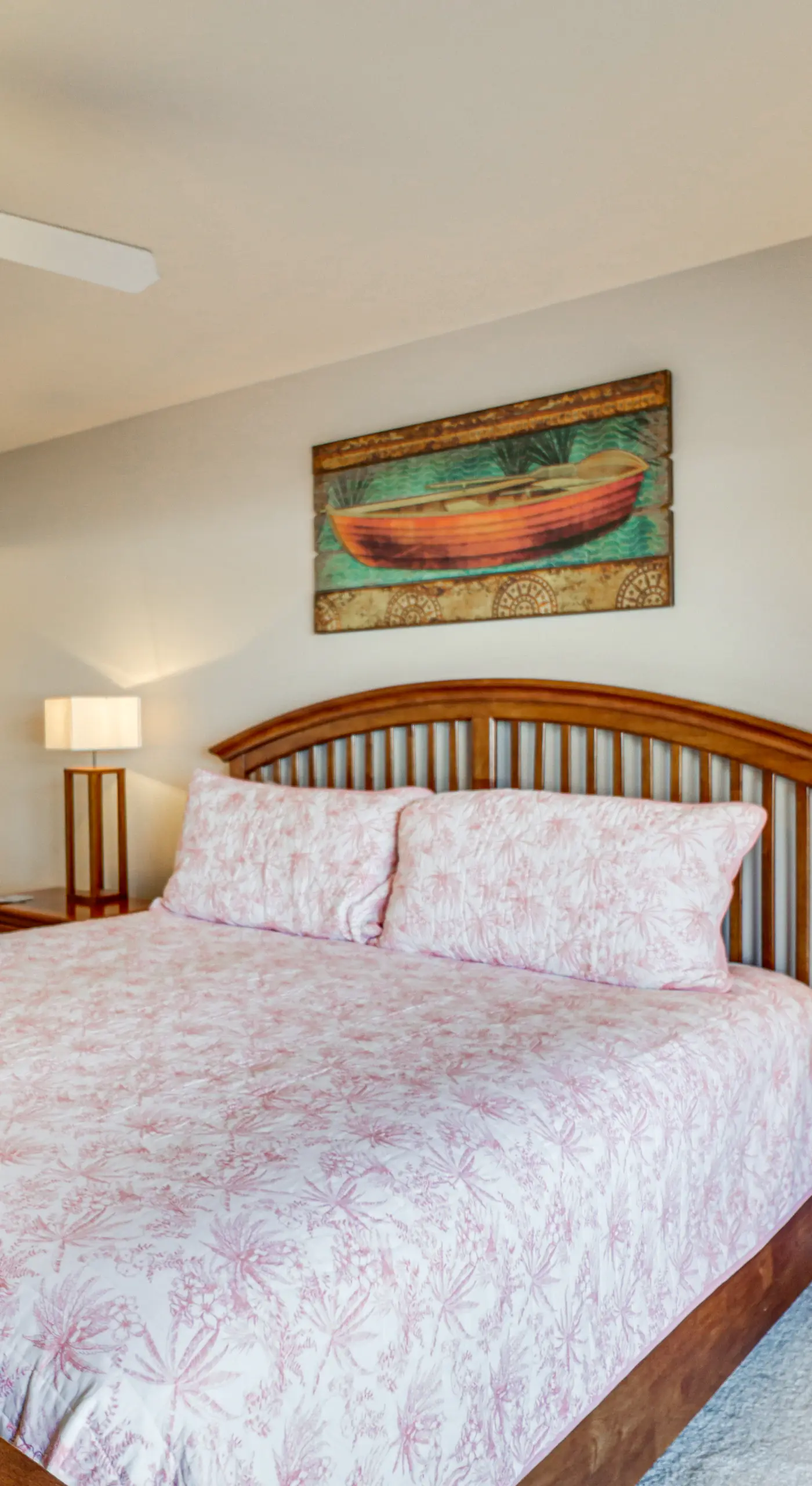 Lake of The Ozarks Condo w/ Pool in Camdenton