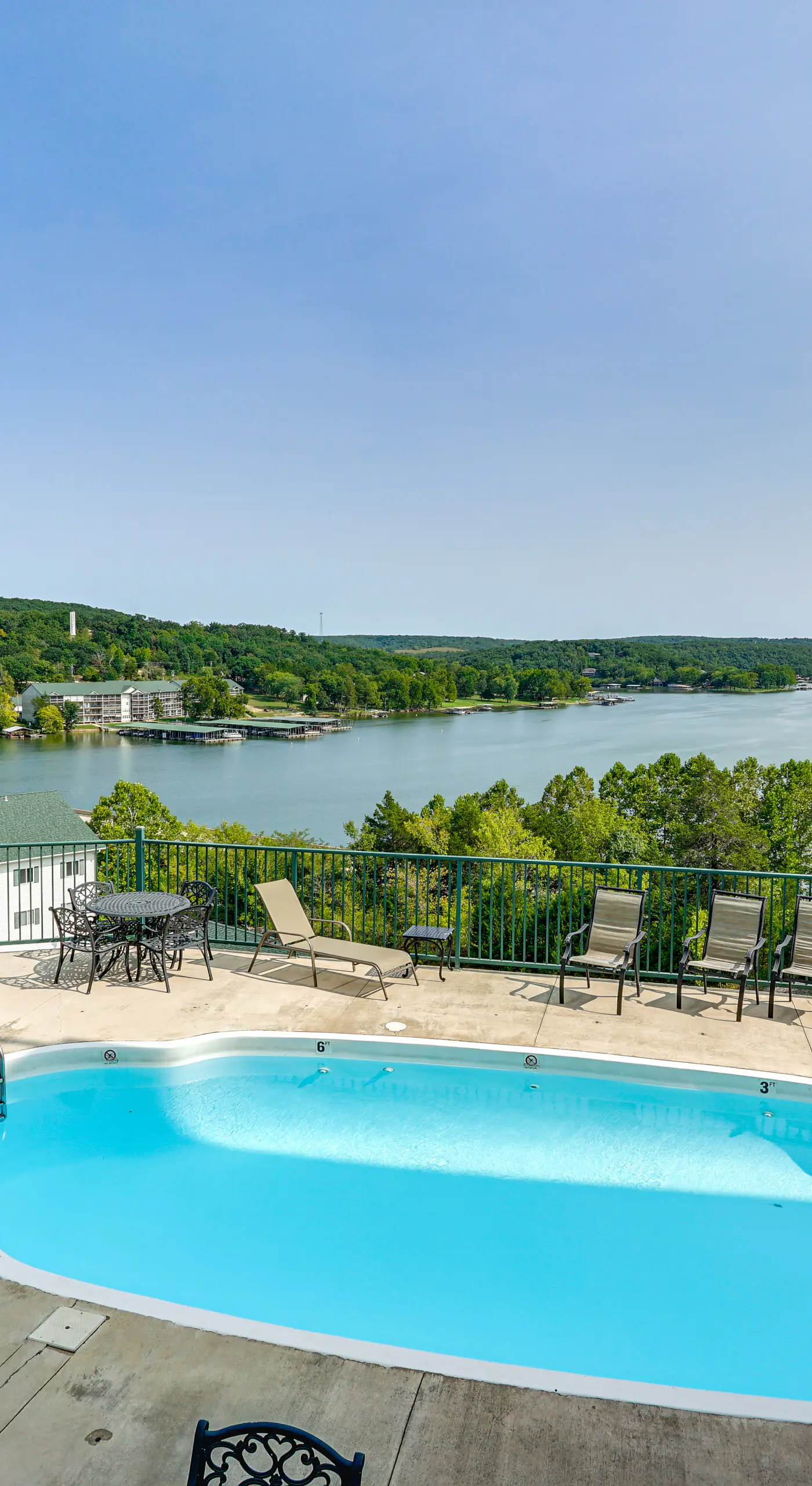 Lakefront Camdenton Condo Near Ha Ha Tonka