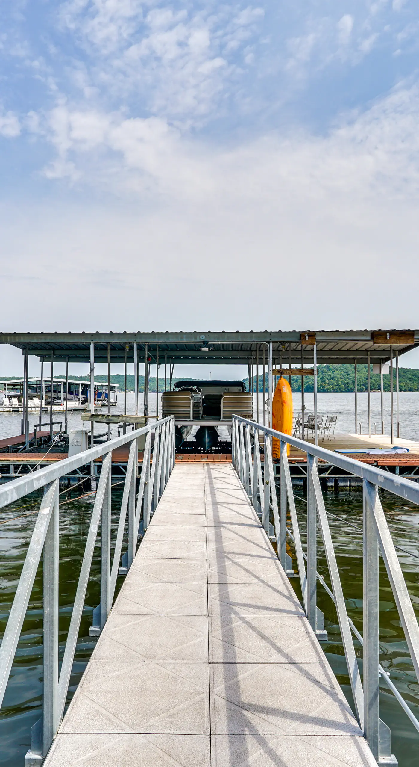 Pet-Friendly Lake of the Ozarks Gem!