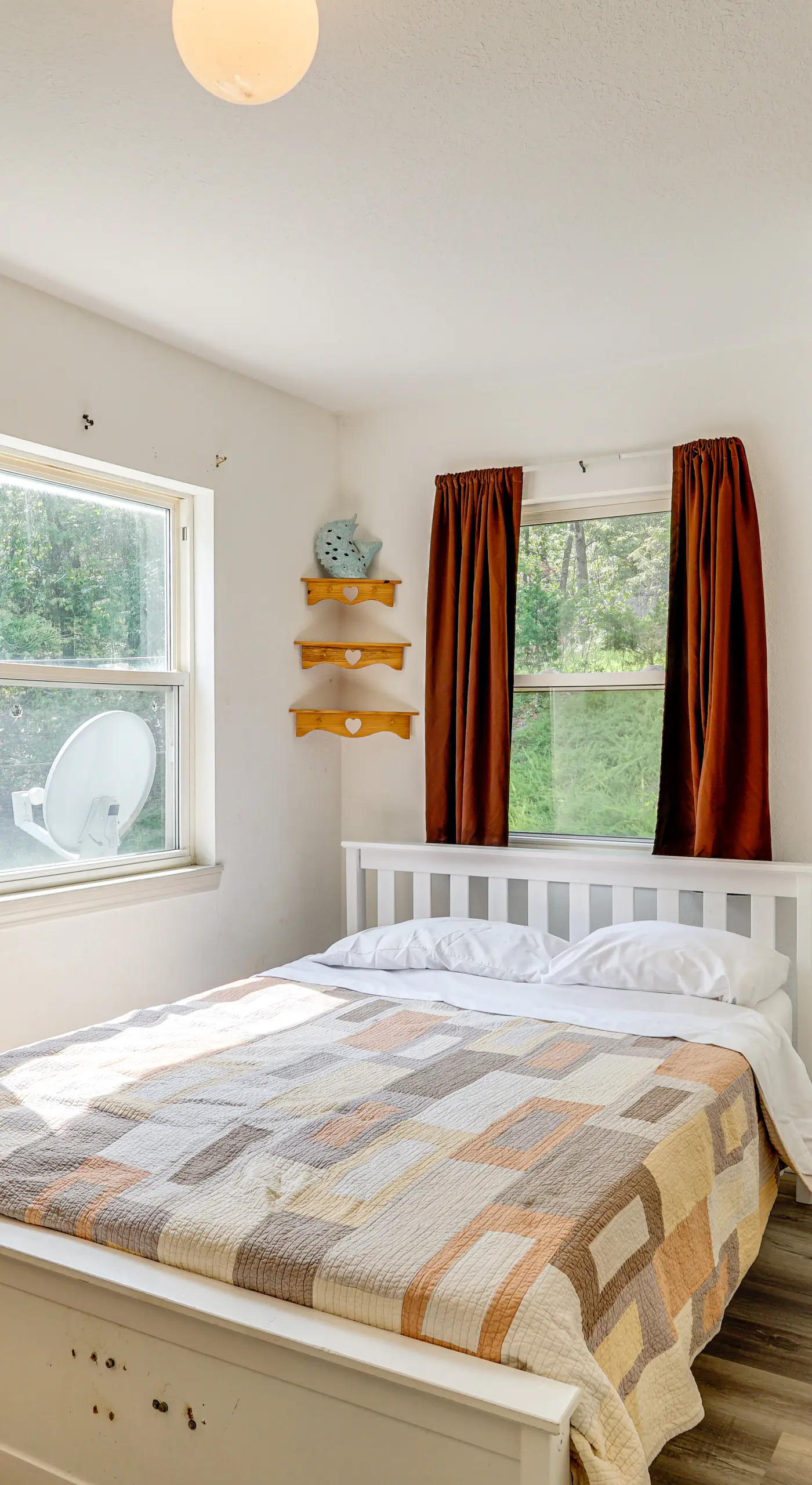 Pet-Friendly Lake of the Ozarks Gem!