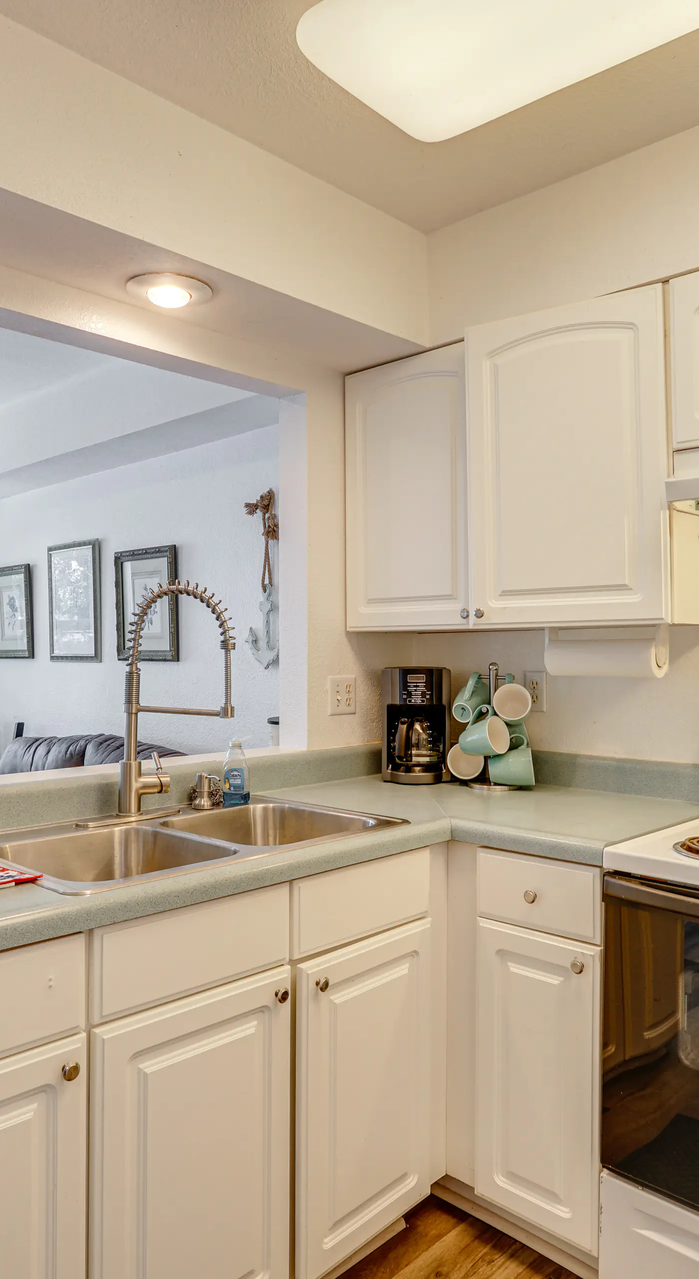 Pet-Friendly Lake of the Ozarks Gem!