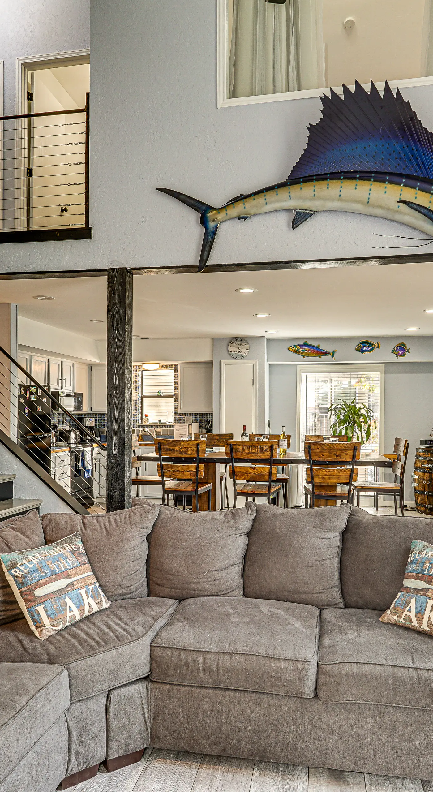 Fireplace, Deck & Grill: Lake Ozark Family Retreat