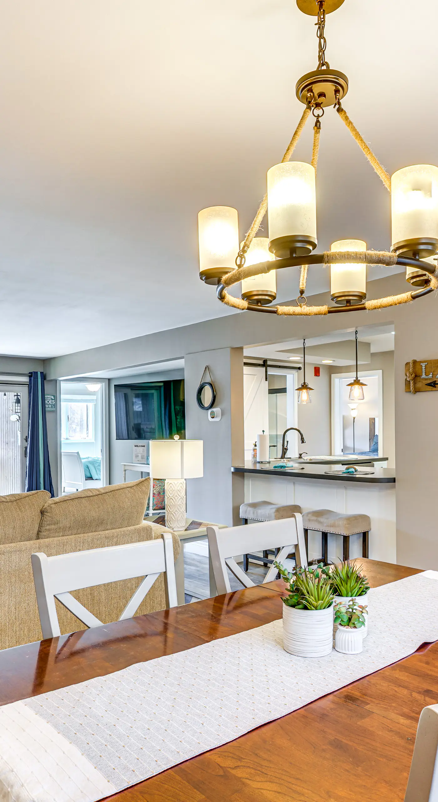 Osage Beach Condo | Pools, Boatslip and Pickleball